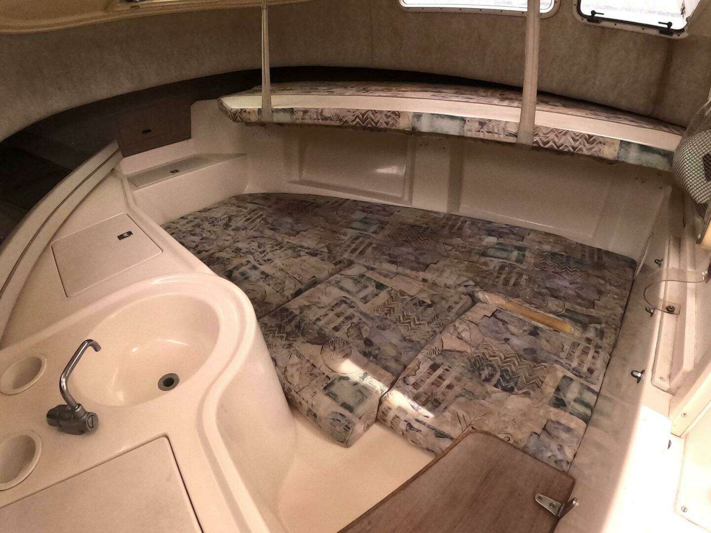 2001 Grady-White Gulfstream 232 - Image 25