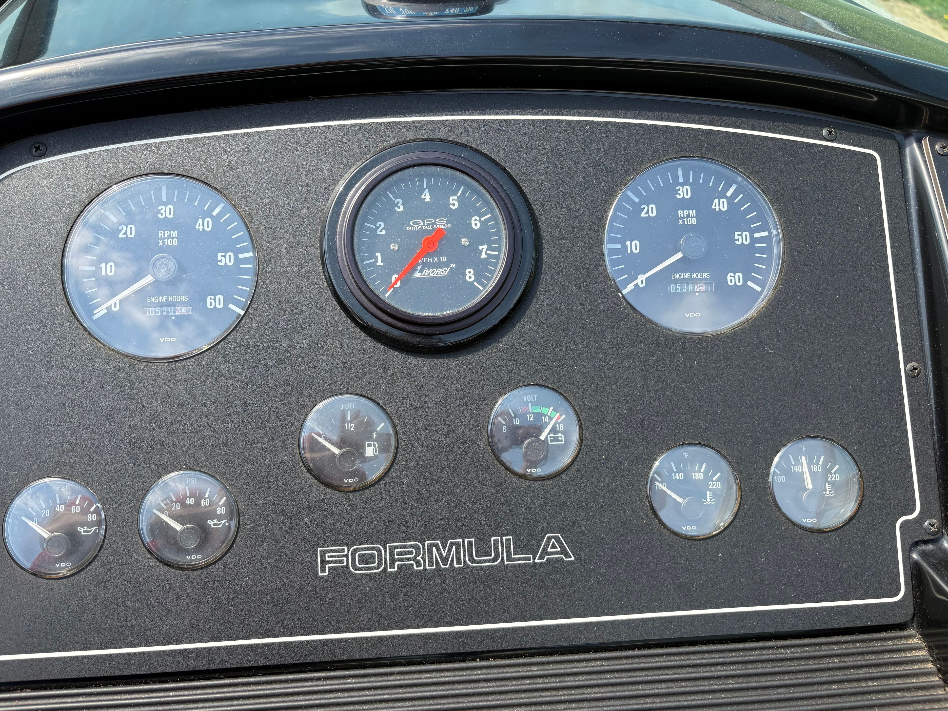 1993 Formula 303 Twin - 5