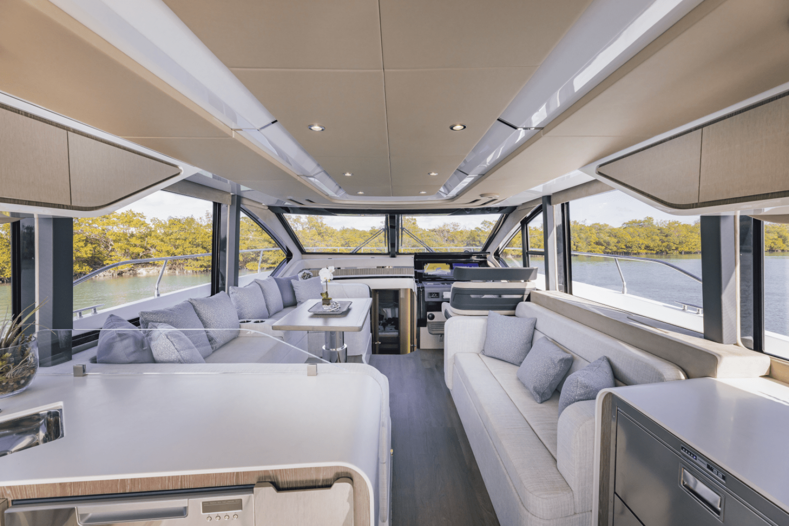 2027 Cruisers Yachts 57 FLY - Image 58