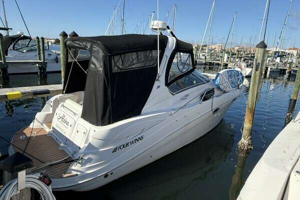 2006 Four Winns 318 Vista