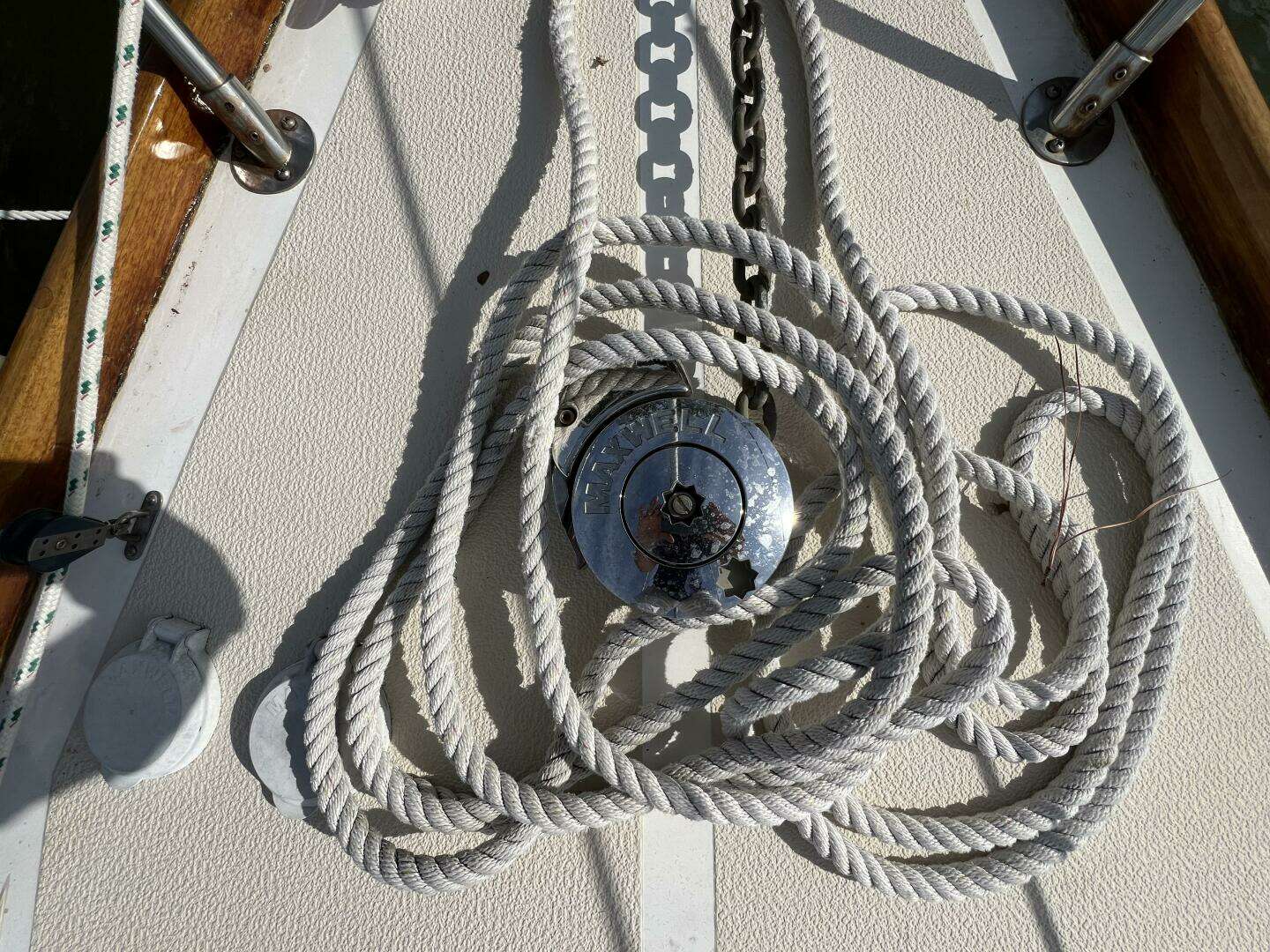 1984 Tartan 37 - Image 6