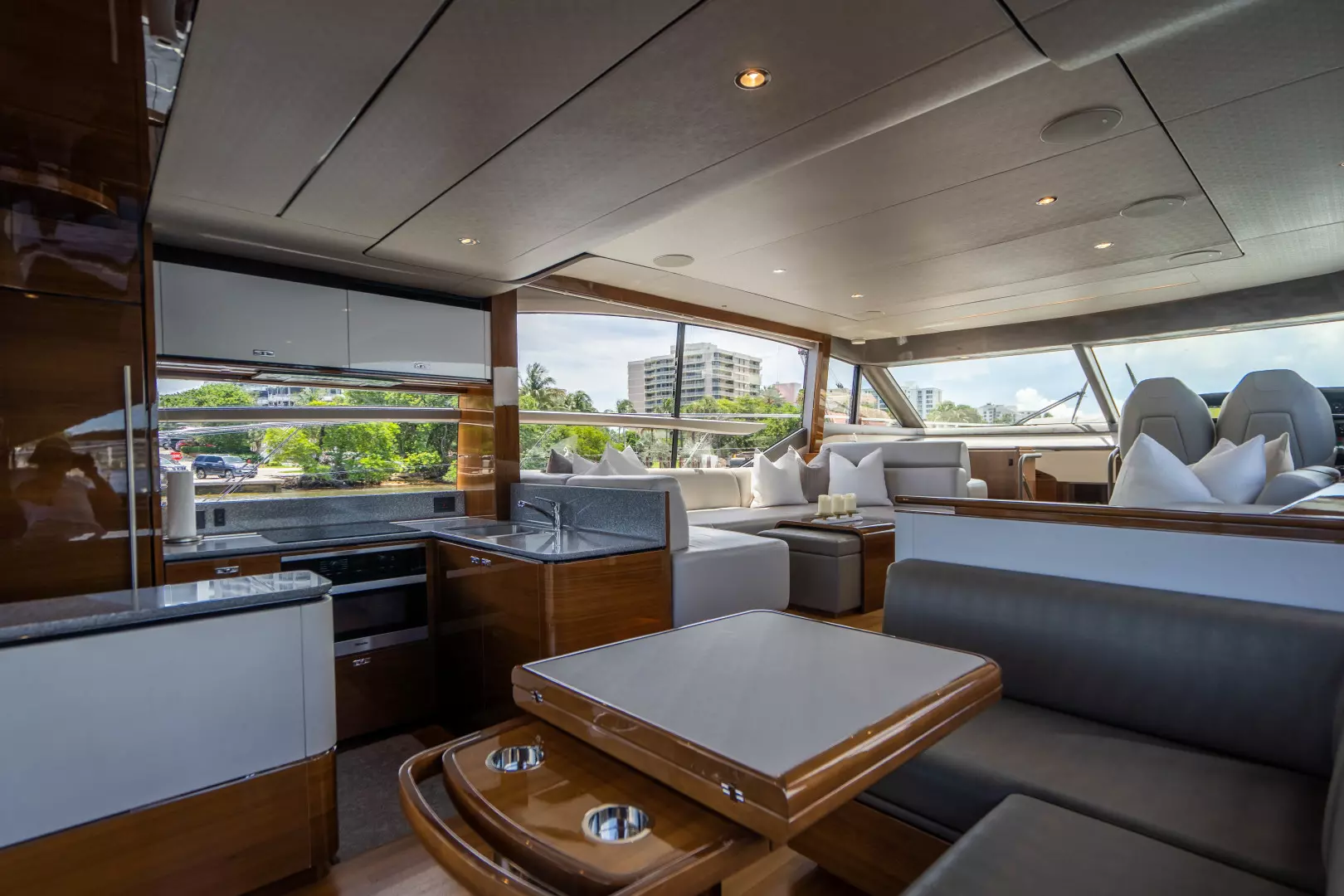 2018 Princess F62 - Image 58