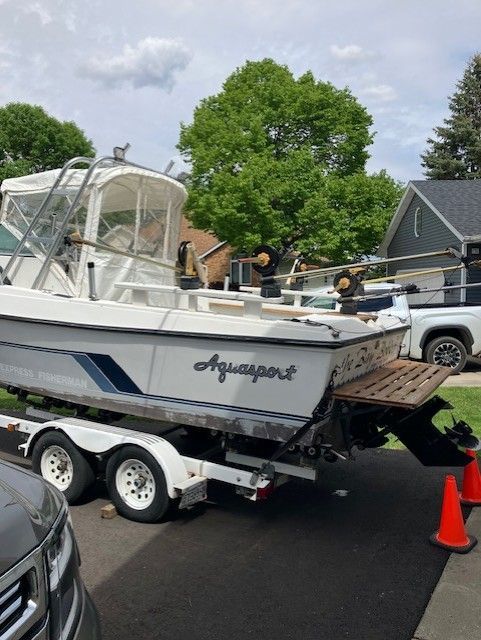 1987 Aquasport 222 Express Fisherman - 10