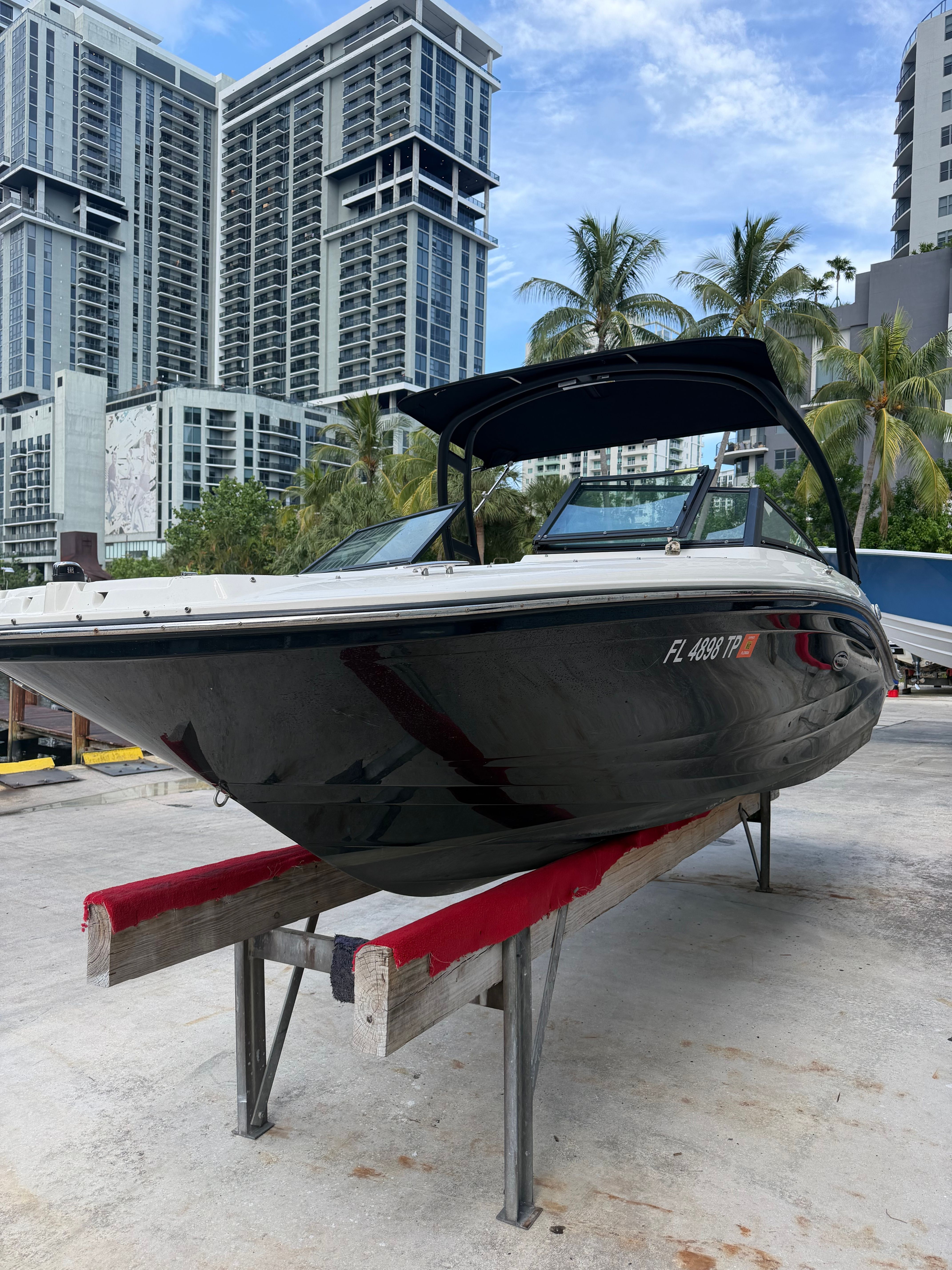 2023 Sea Ray SPX 190 Outboard - 2