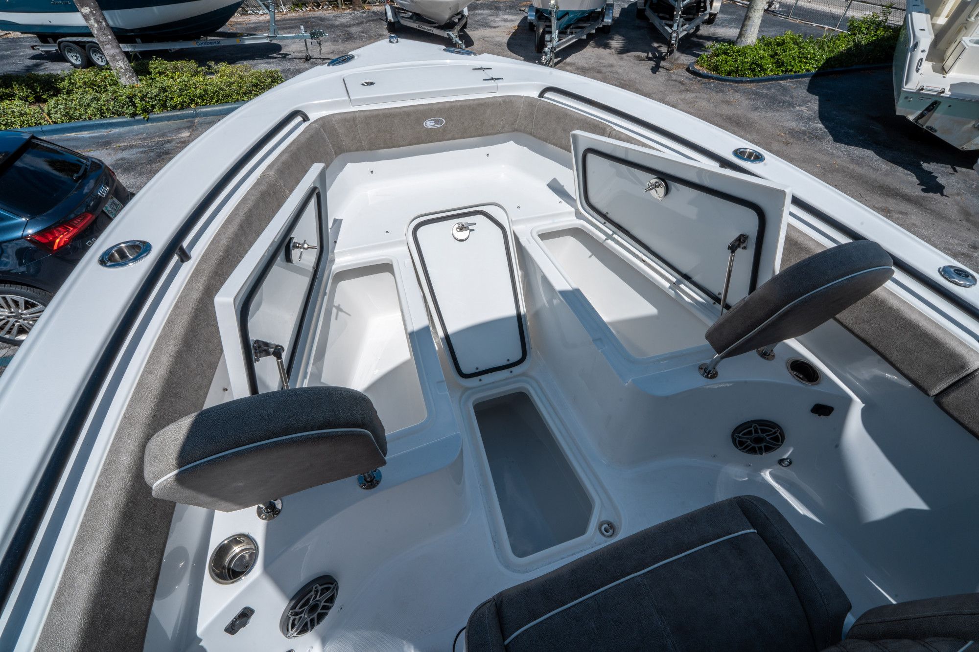 2026 Sea Hunt Ultra 255 SE - 25
