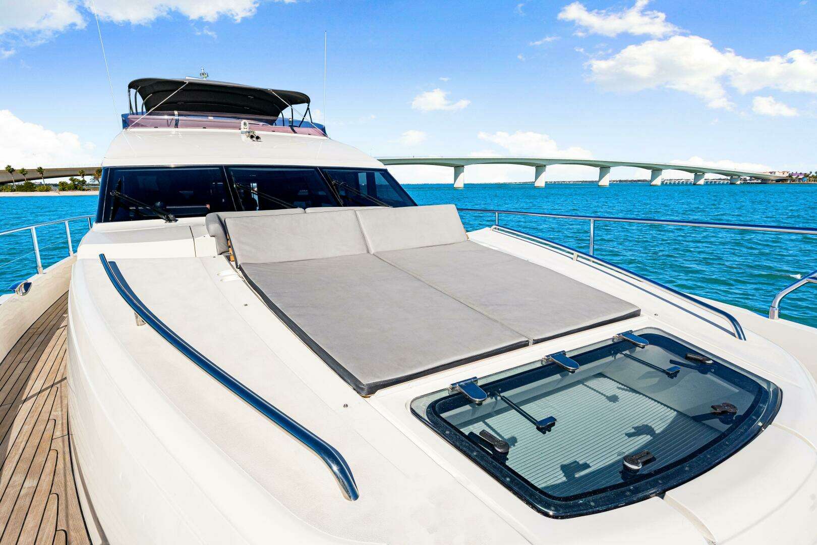 2014 Princess Y72 - Image 94