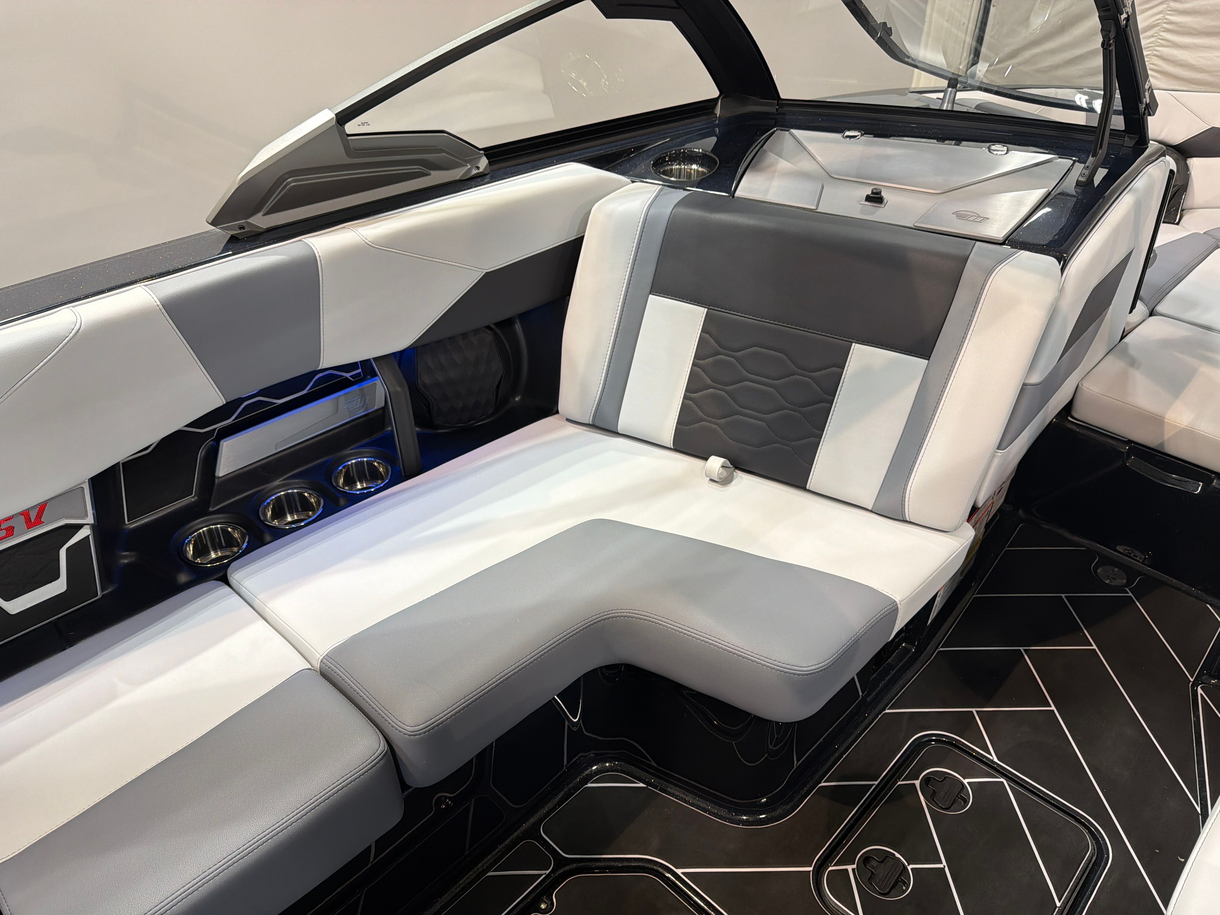2026 Malibu Wakesetter 23 LSV - 14