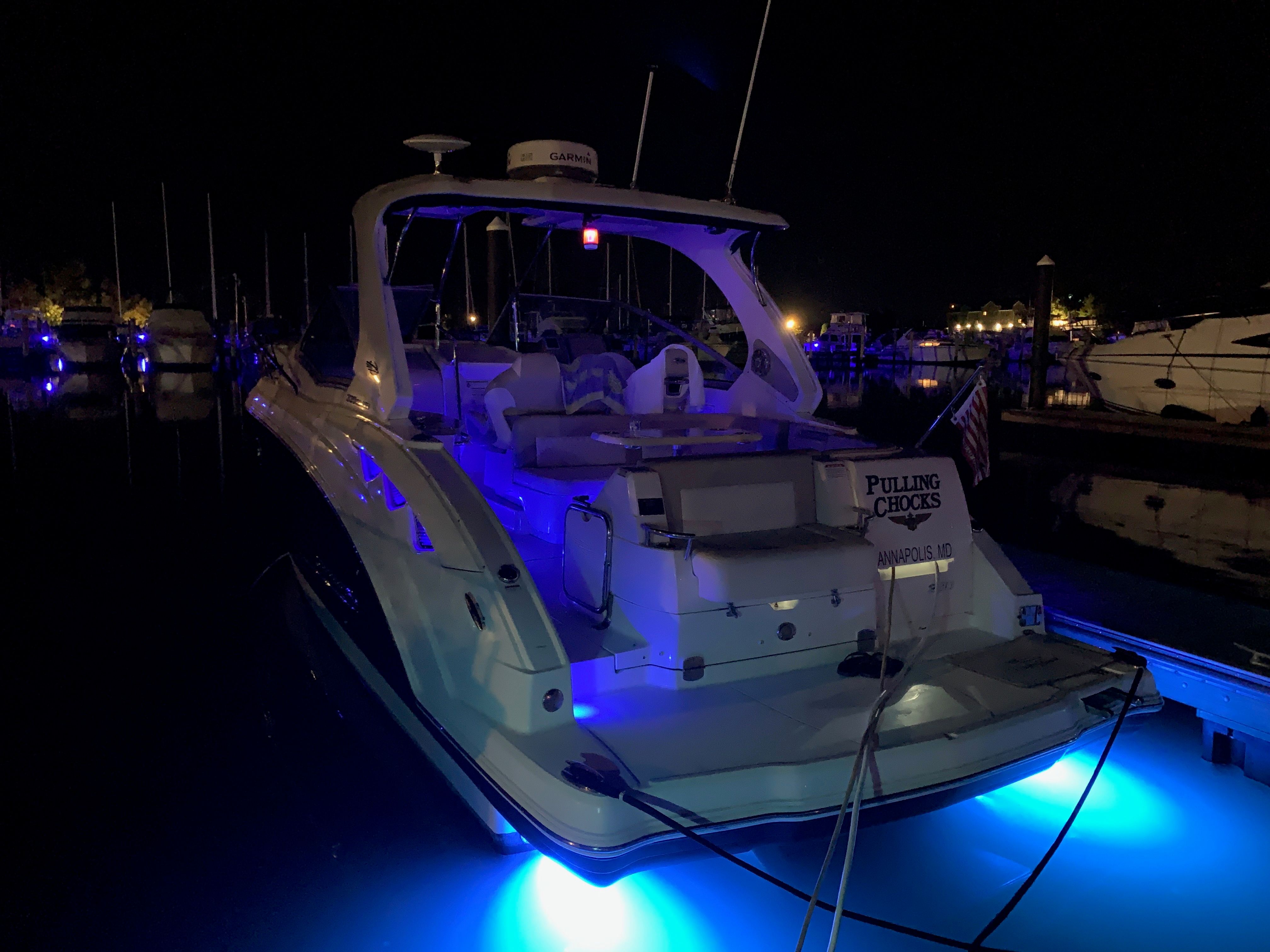 2013 Chaparral 330 Signature - 39