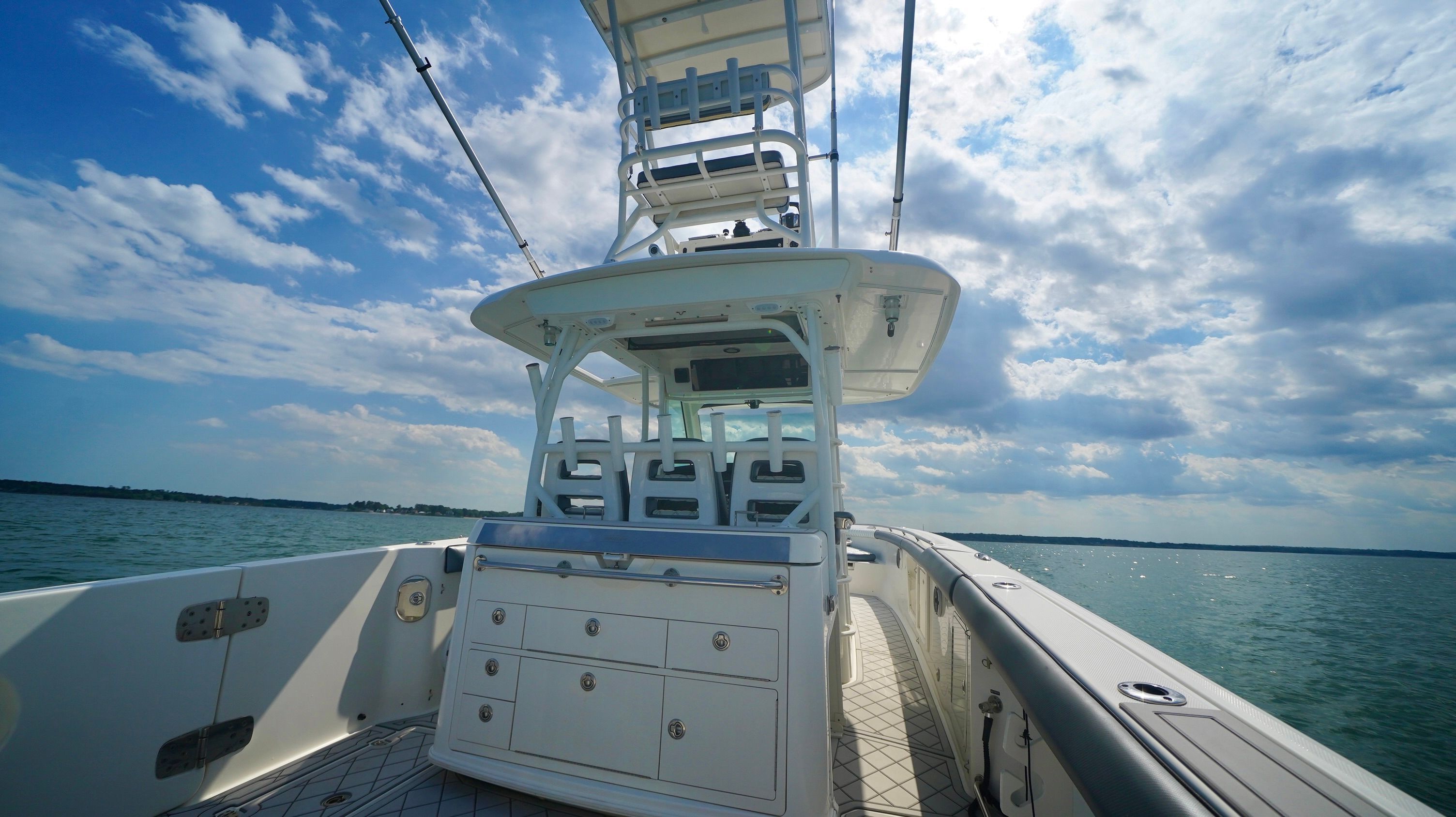 2013 Boston Whaler 350 Outrage - 62