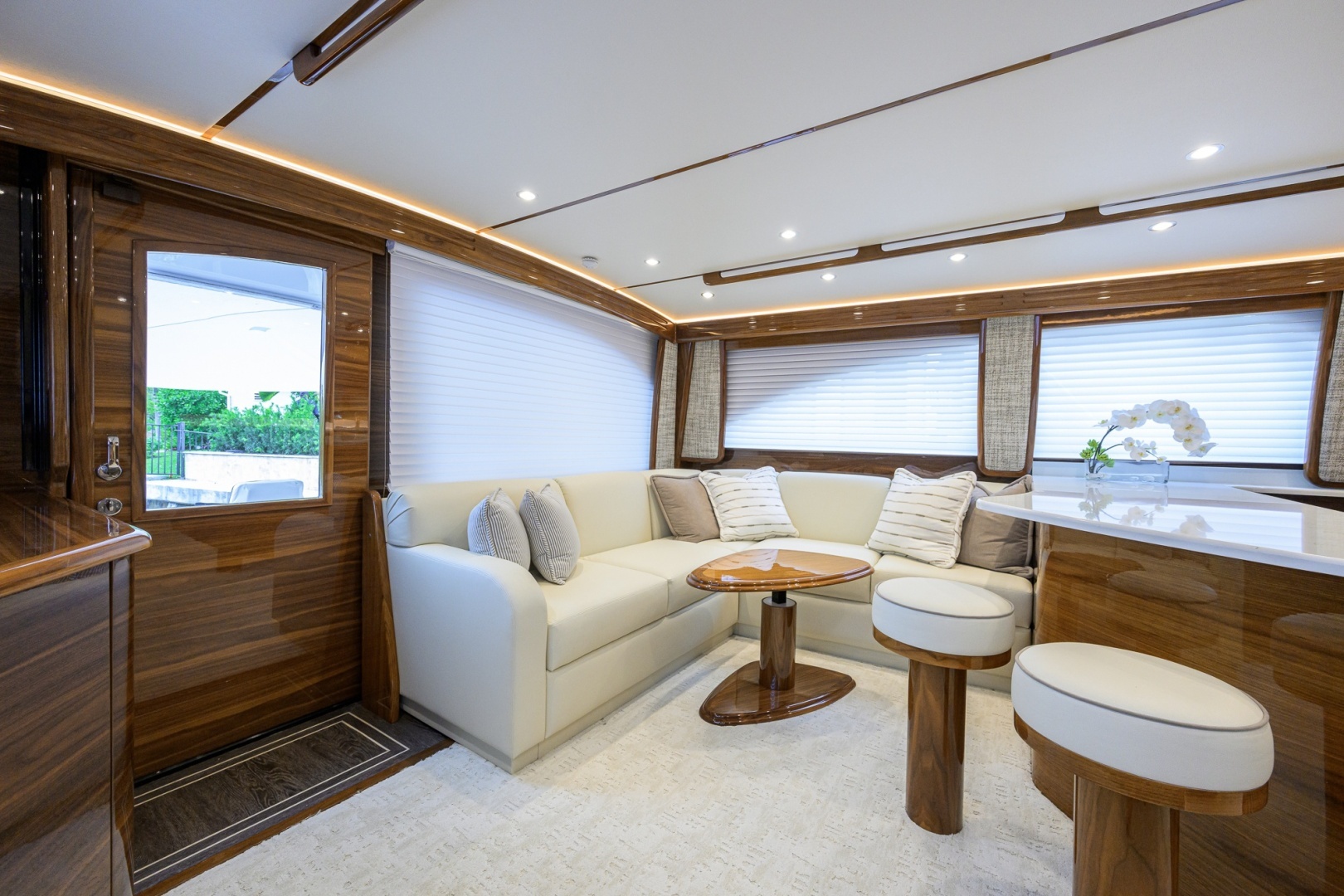 2024 Viking 54 Convertible - Image 3