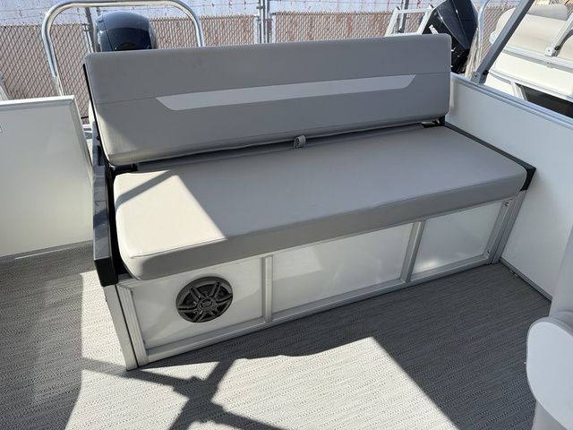 2026 Godfrey Marine Xperience 2286 SFLX 25 In. Package - 9