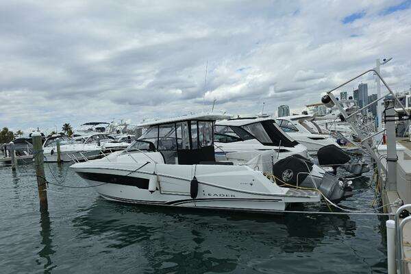 2022 Jeanneau Leader 10.5 WA Series 2