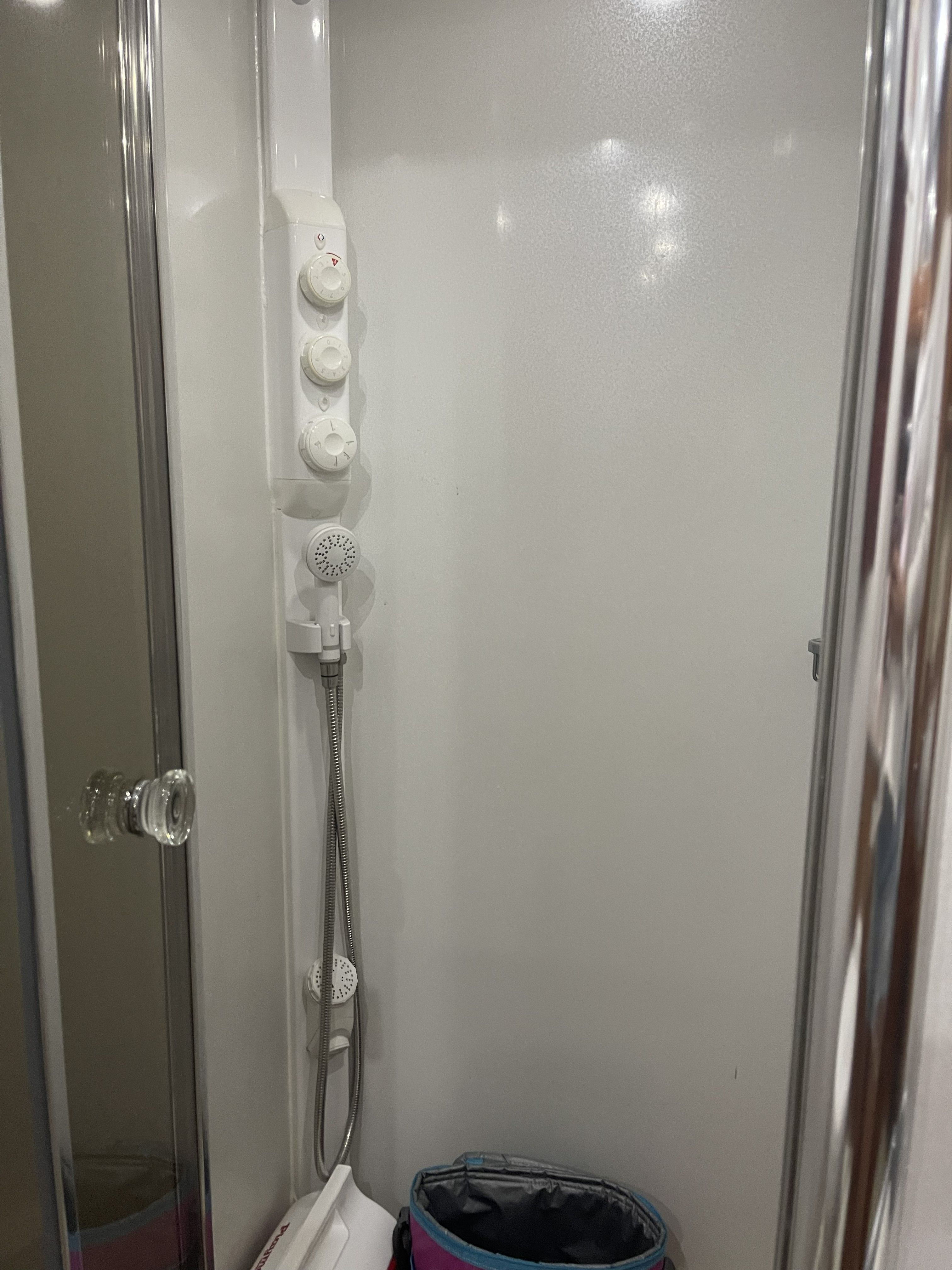 2002 Sunseeker Predator 68 - 41