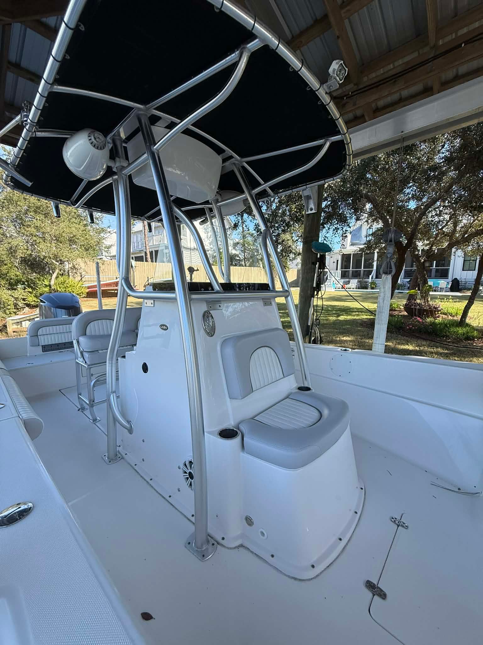 2018 Sea Born LX24 Center Console - 17