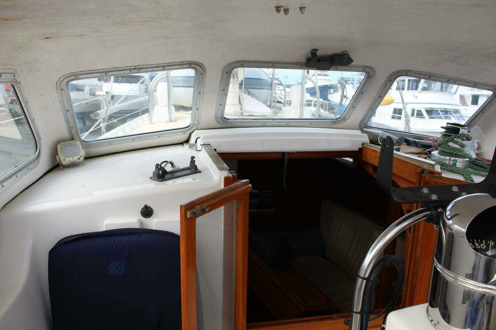 1979 Spencer 53 - Image 8