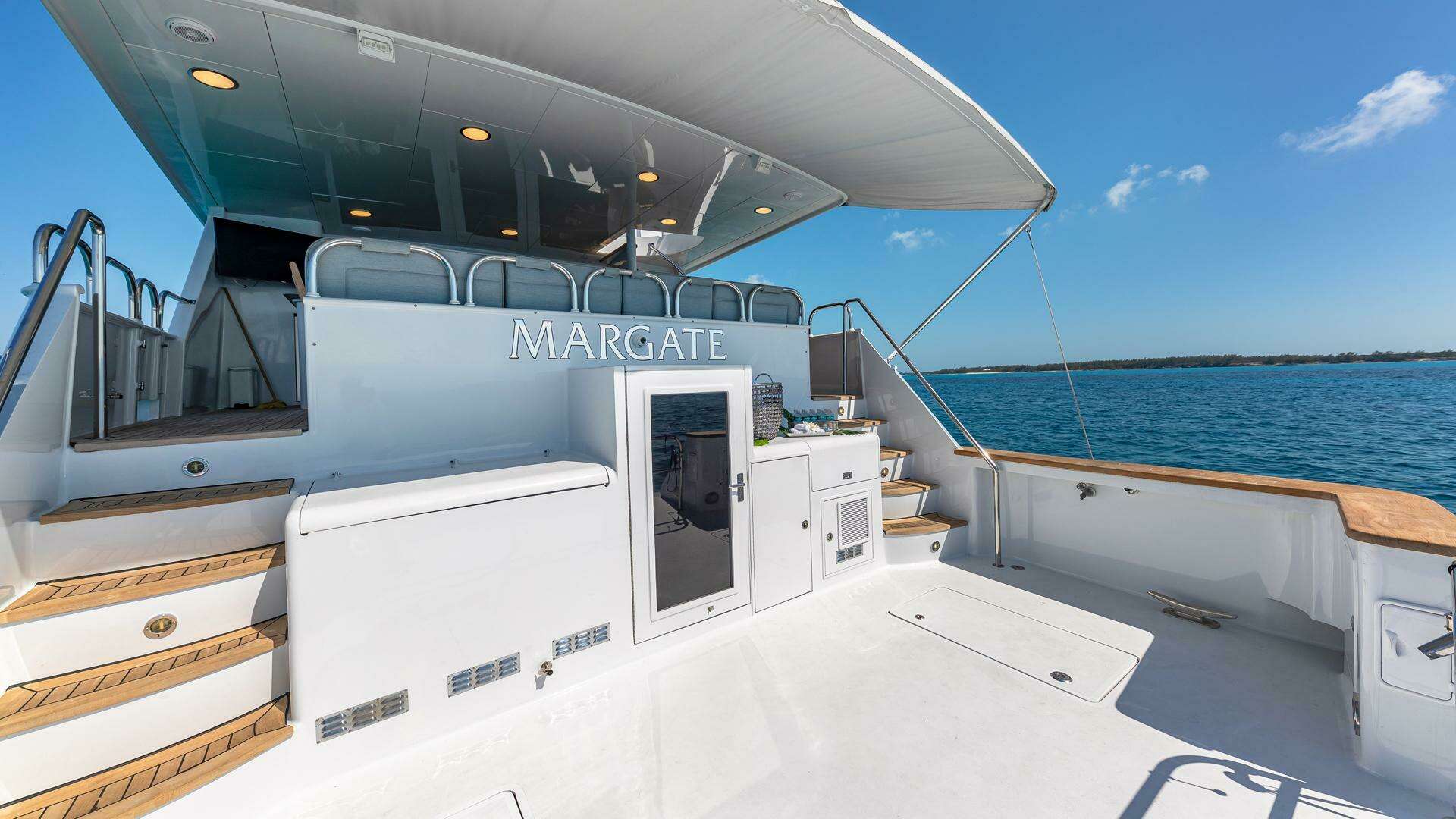 1997 Broward Raised Pilothouse - Image 67