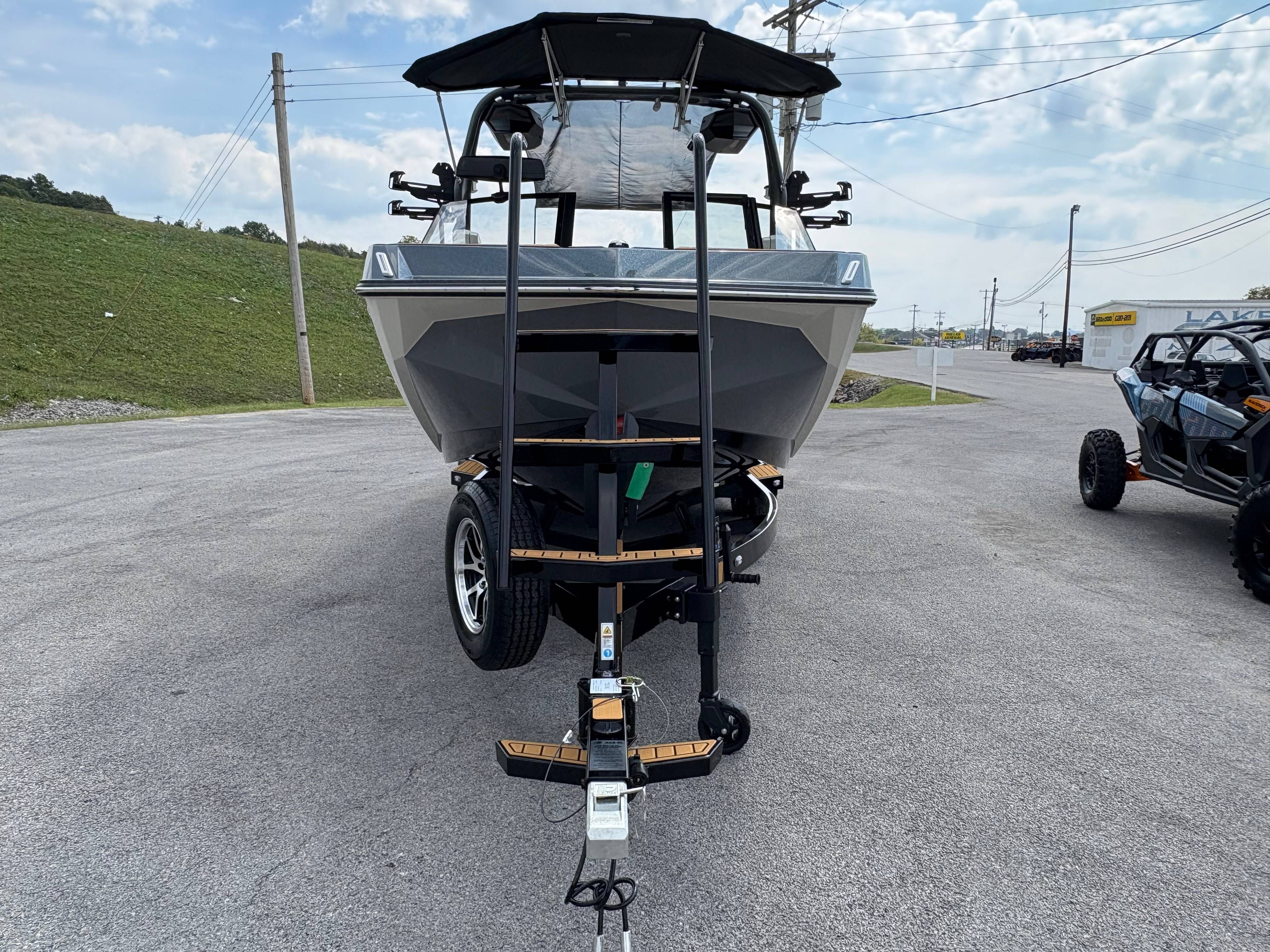 2026 Nautique GS24 - 76