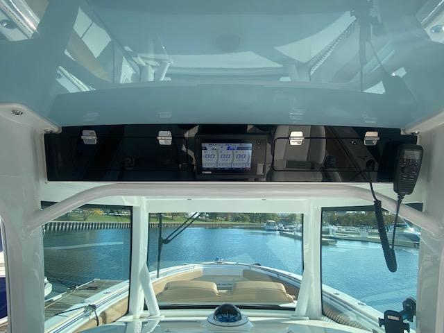 2022 HCB 42 Lujo - 35