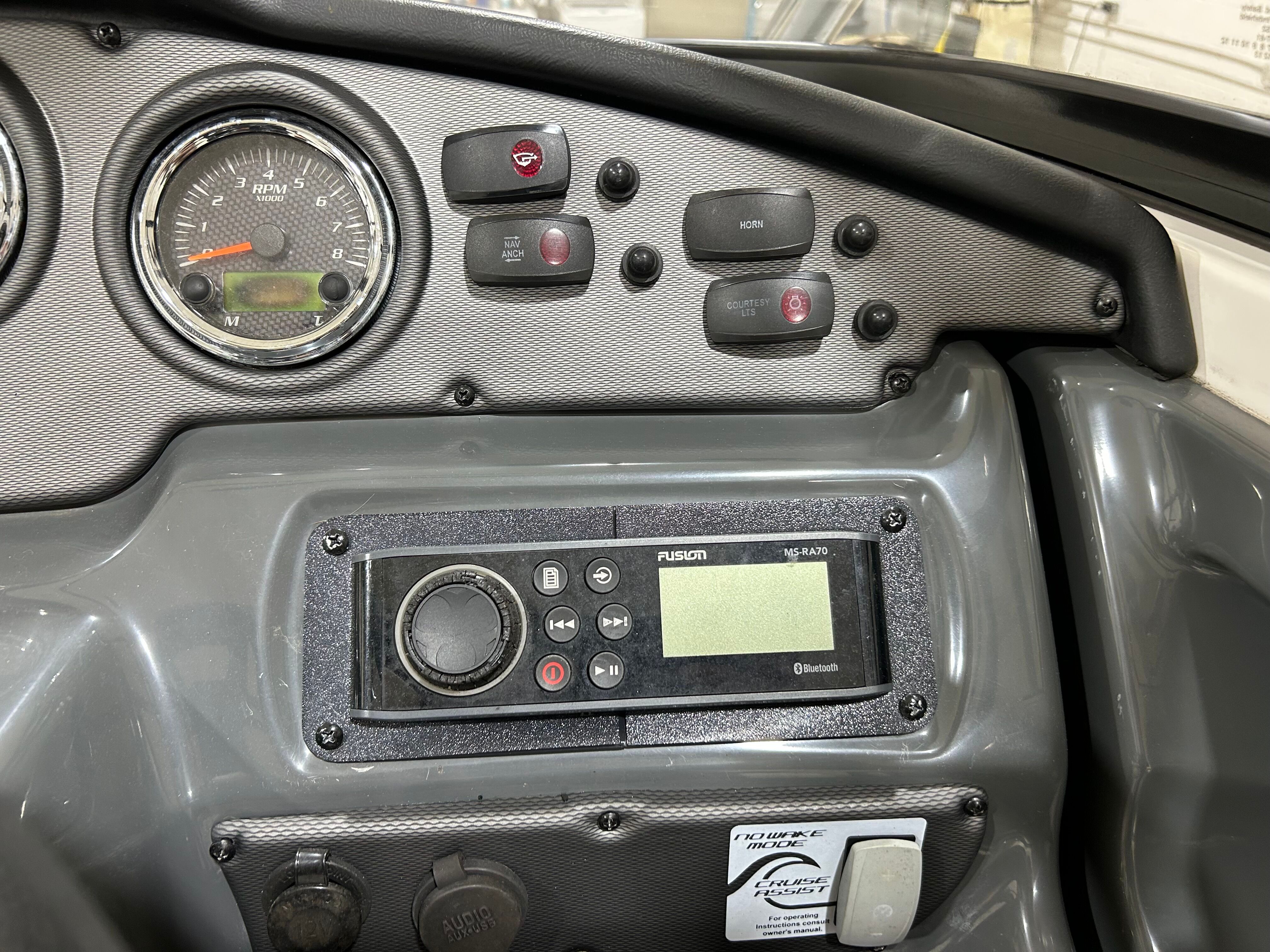 2014 YAMAHA AR240 - Image 15