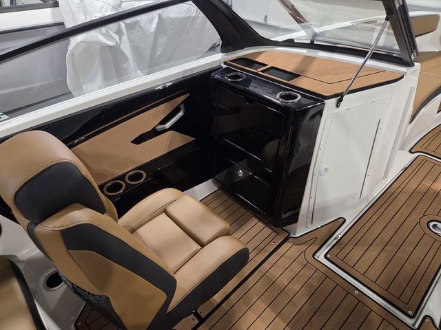 2026 Yamaha Boats 222SD - 14