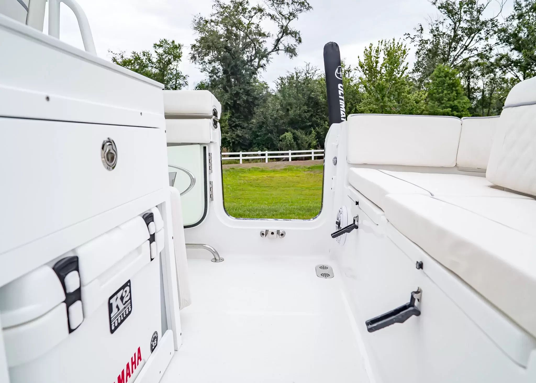 2027 Sea Hunt Ultra 255 SE - 13