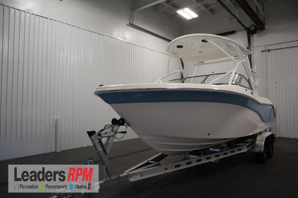 2025 Sea Fox 228 Traveler
