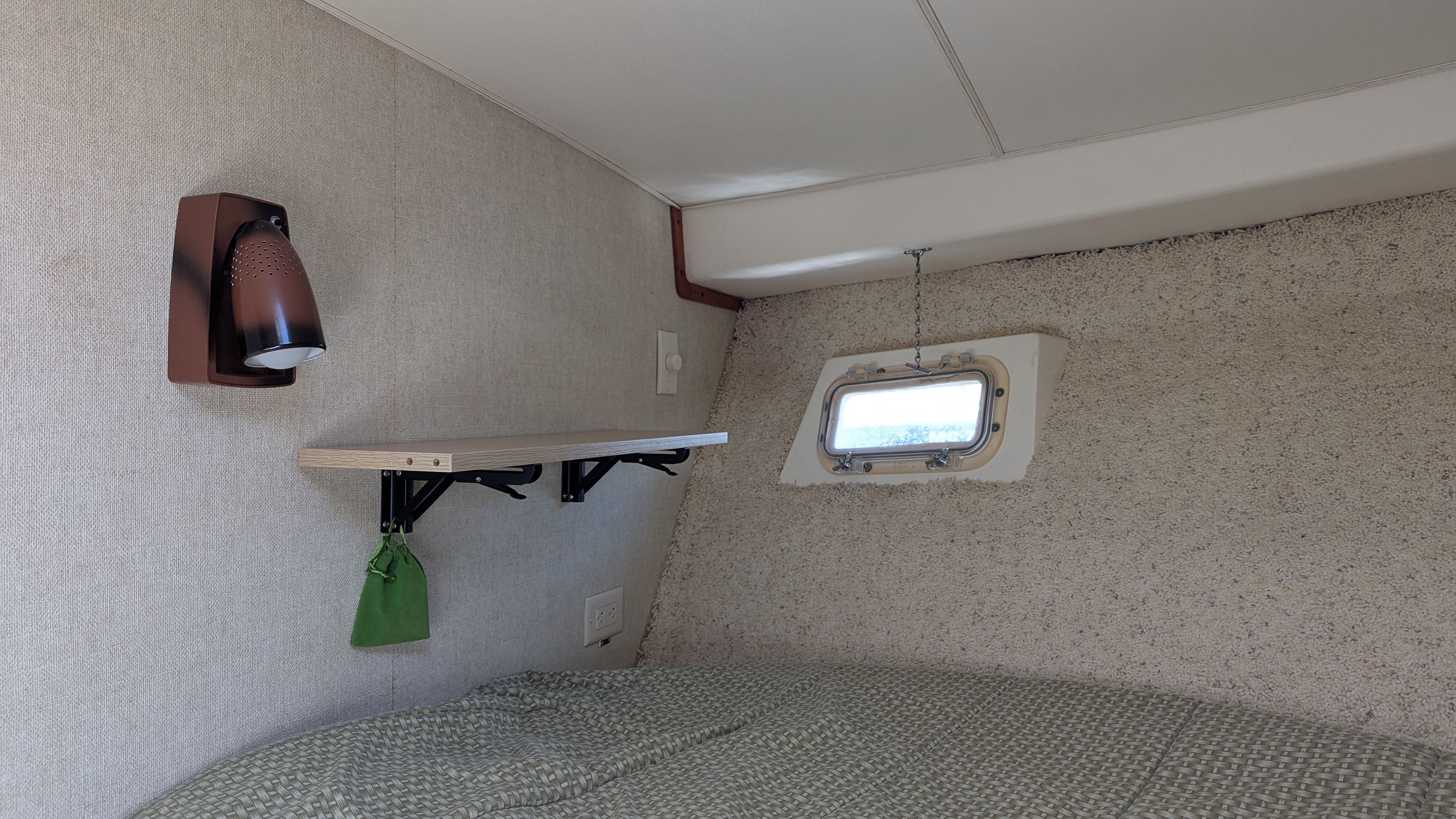 1975 Bertram 42 Motor Yacht - 34