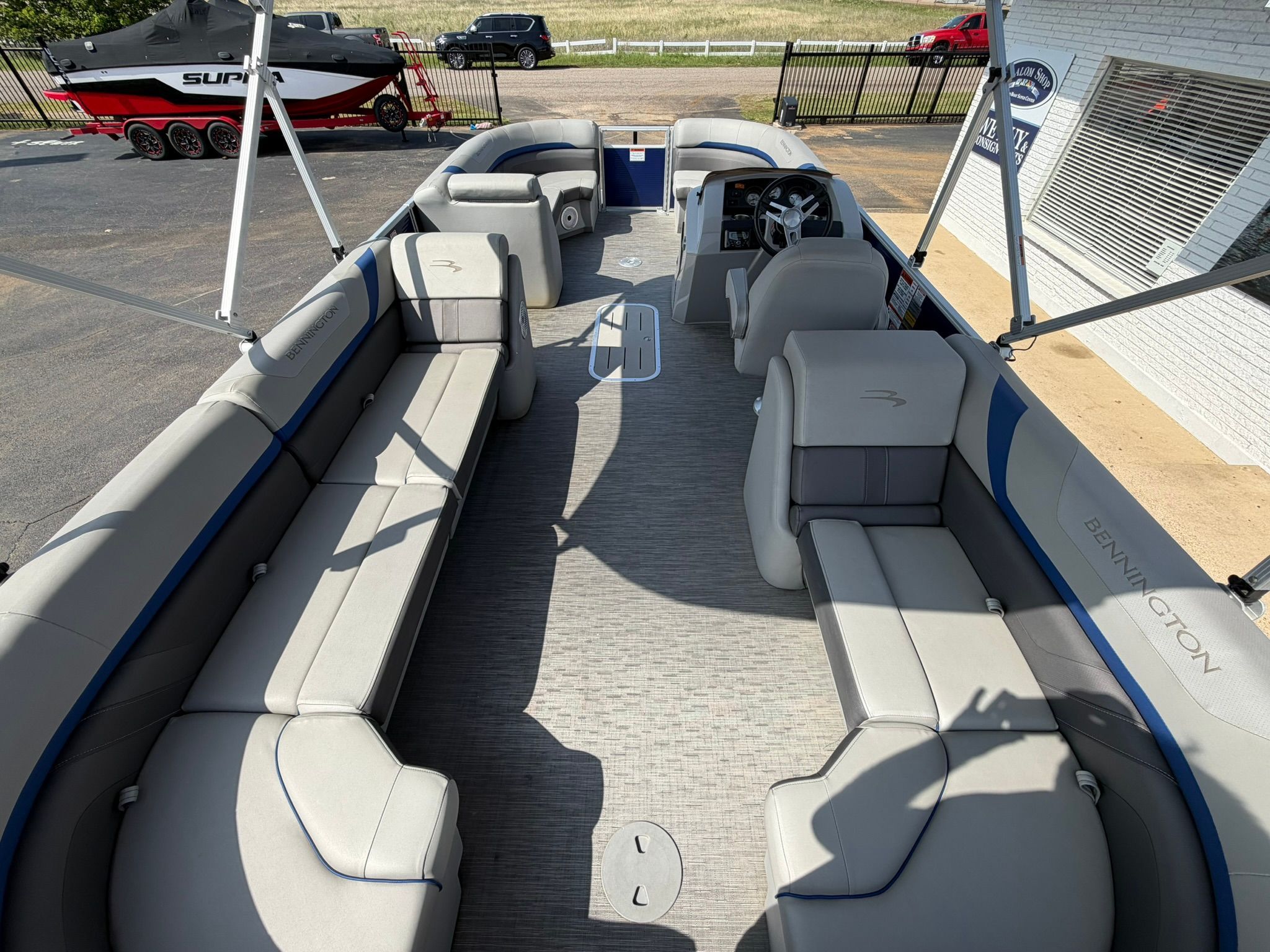 2022 BENNINGTON 22 SXSRC - Image 12