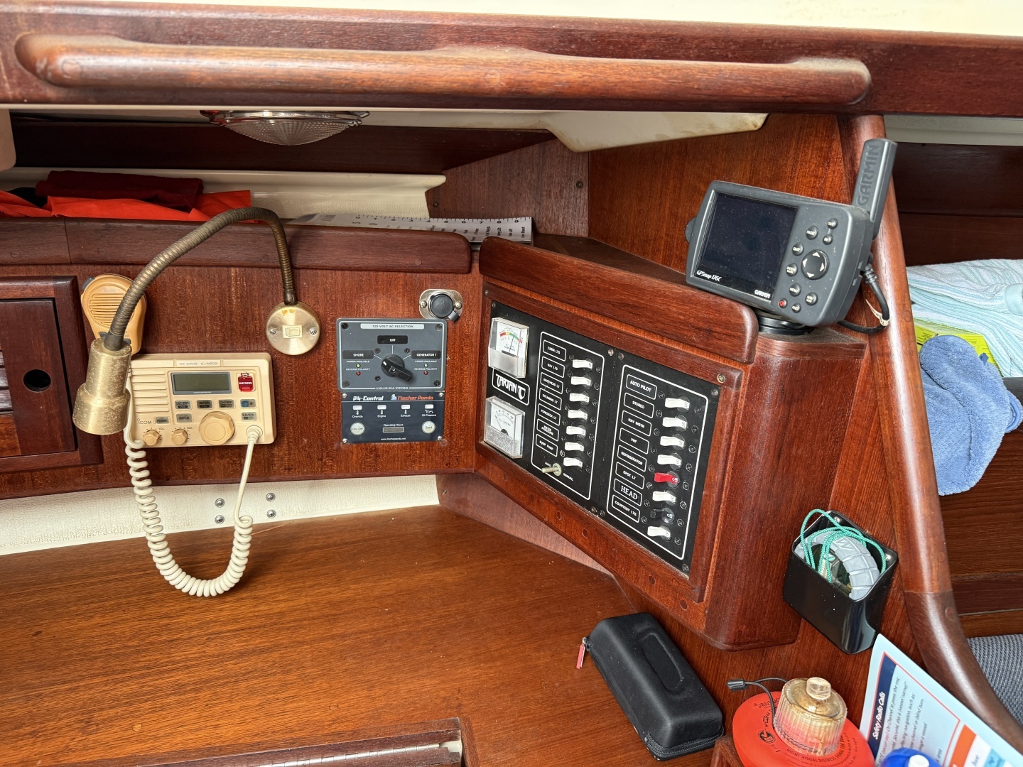 1988 Tartan 31 - Image 19