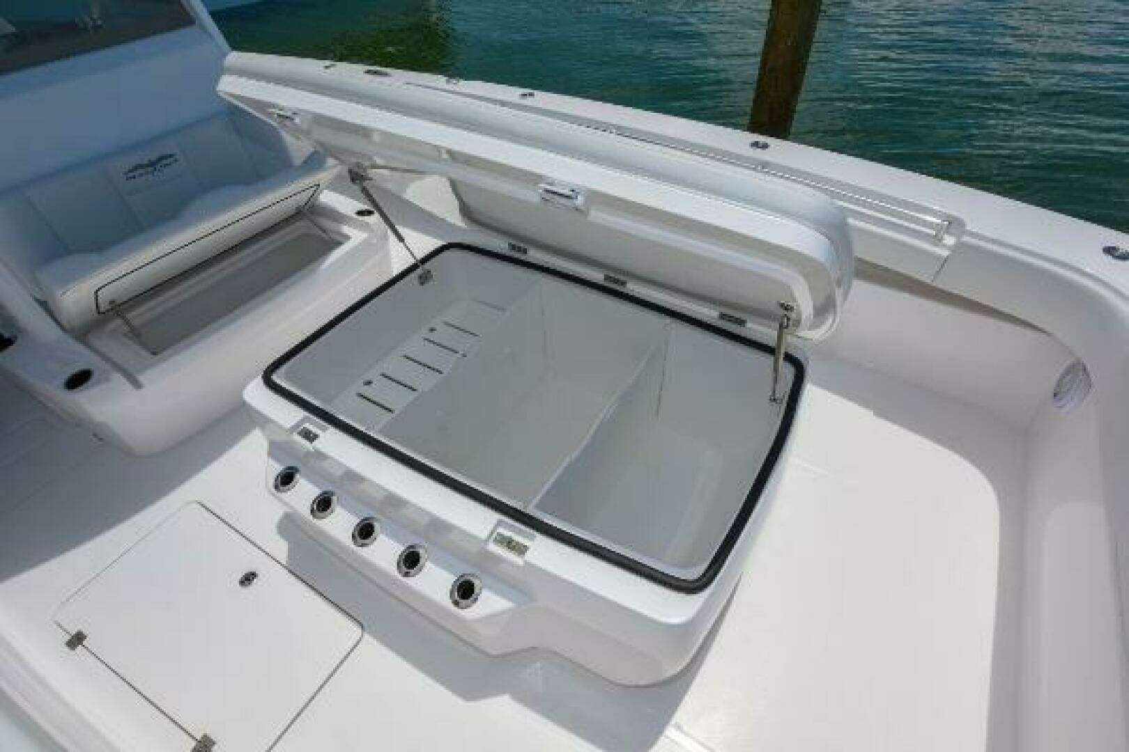 2026 Invincible 38 Catamaran - Image 17