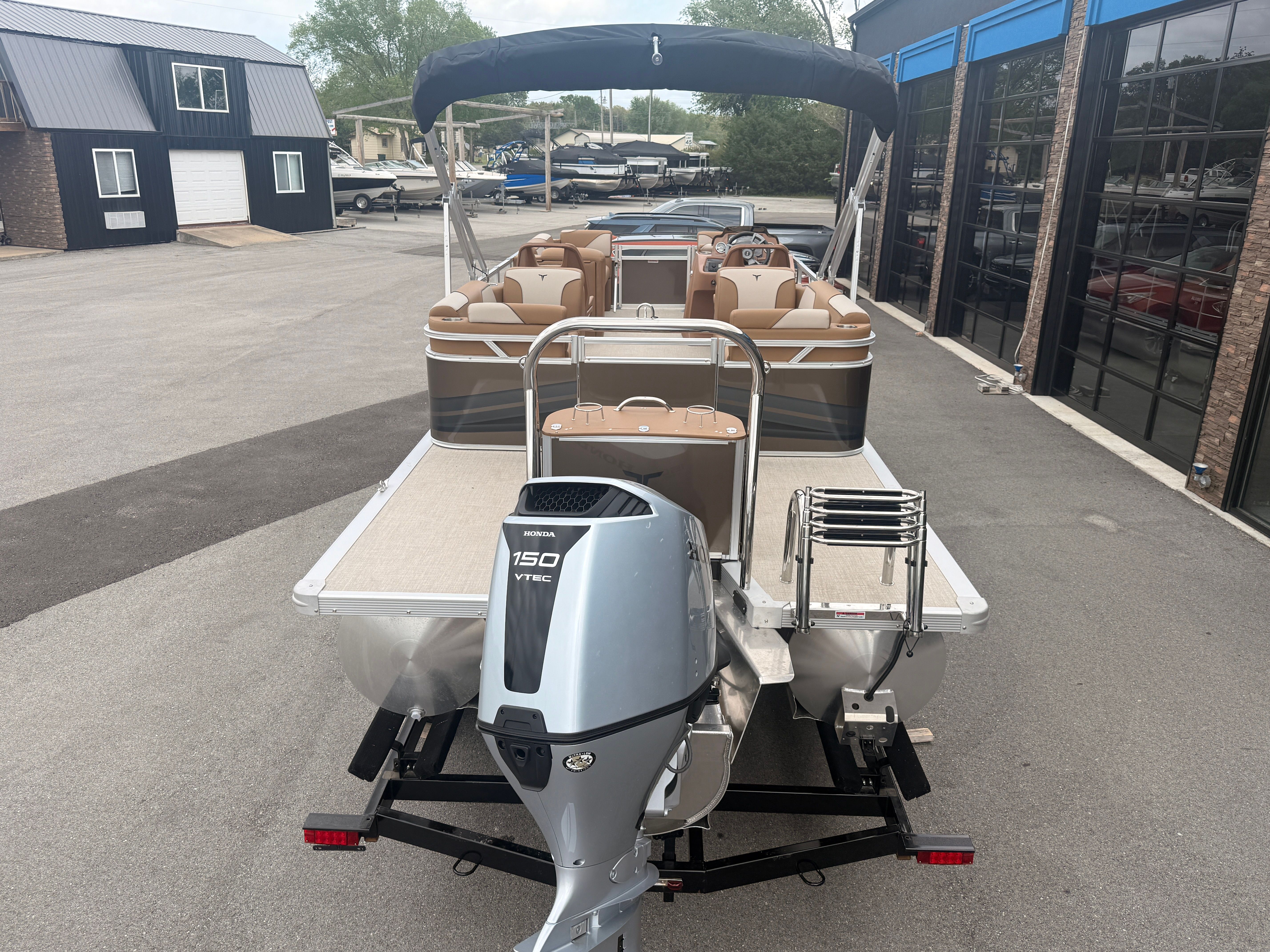 2026 Tahoe 2380 Sport Quad Lounger with Honda 150 VTEC engine.