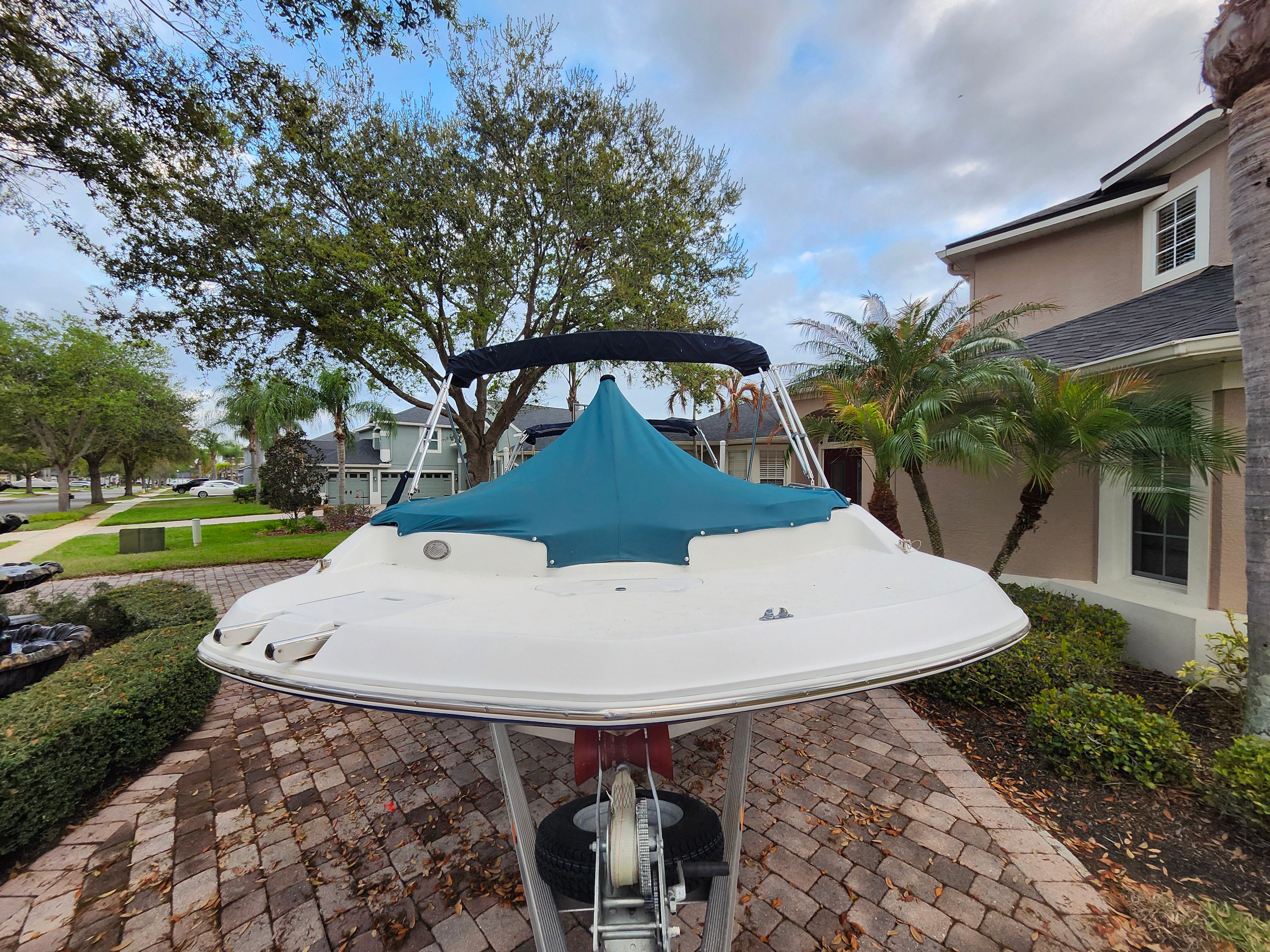 2021 Hurricane SunDeck 201 OB - 24