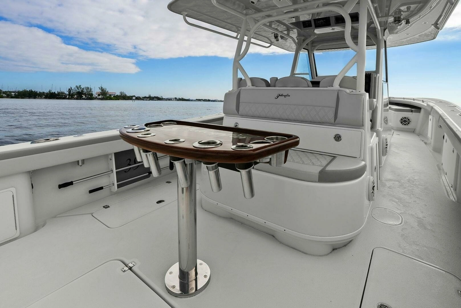 2023 Yellowfin 39 Offshore - Image 19