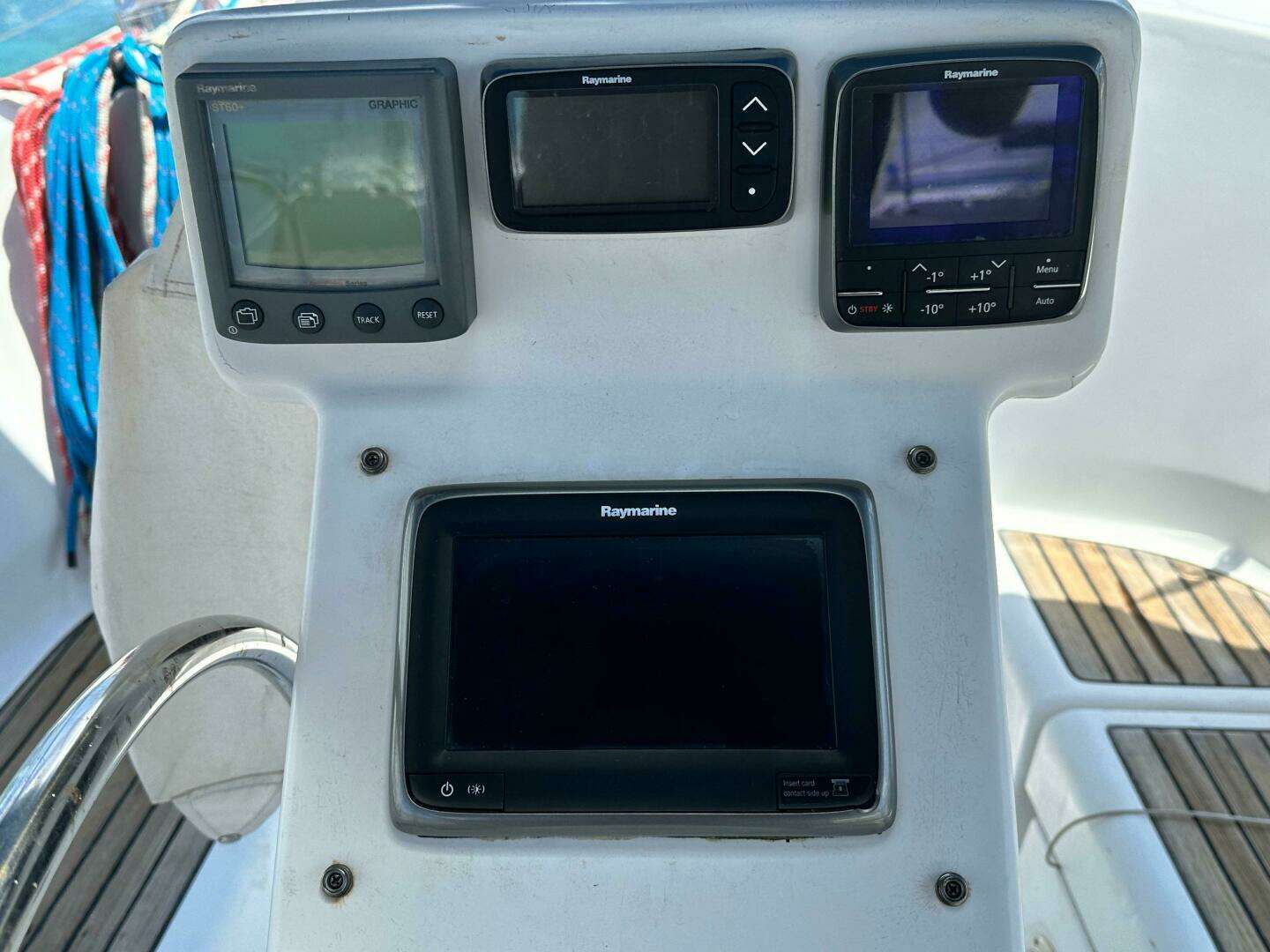 2007 Beneteau Oceanis Clipper 323 - Image 16