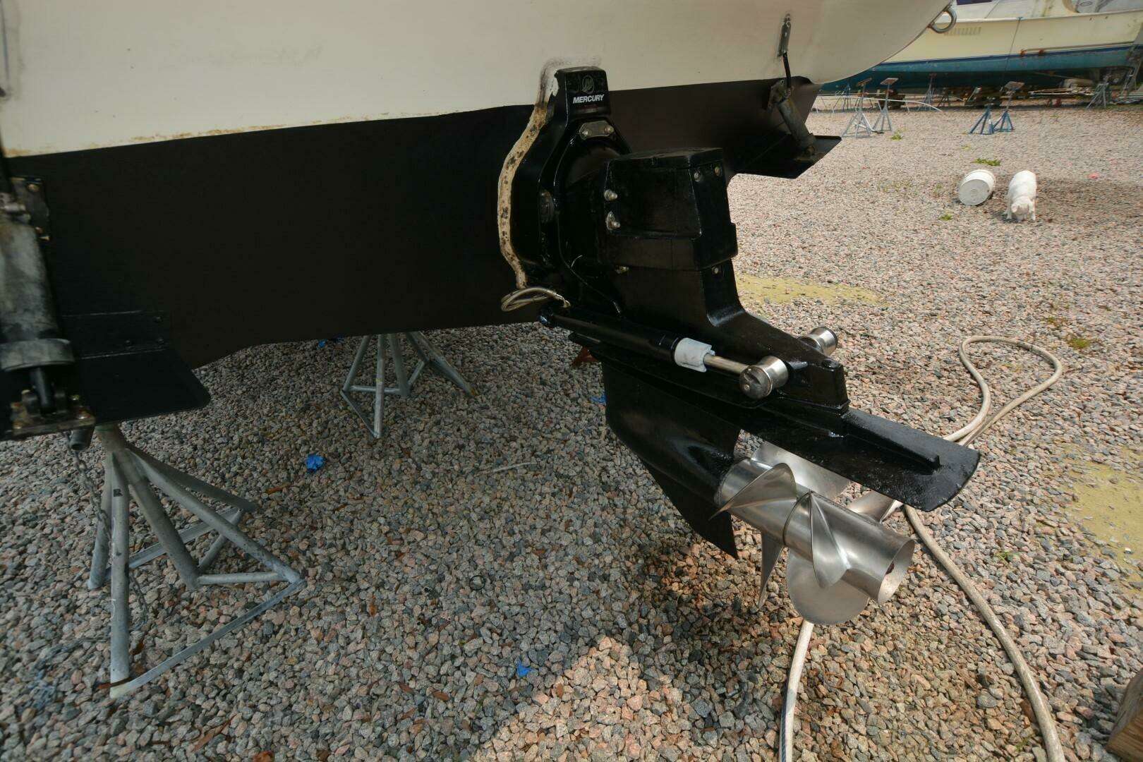 1999 Rinker Fiesta Vee 270 - Image 6