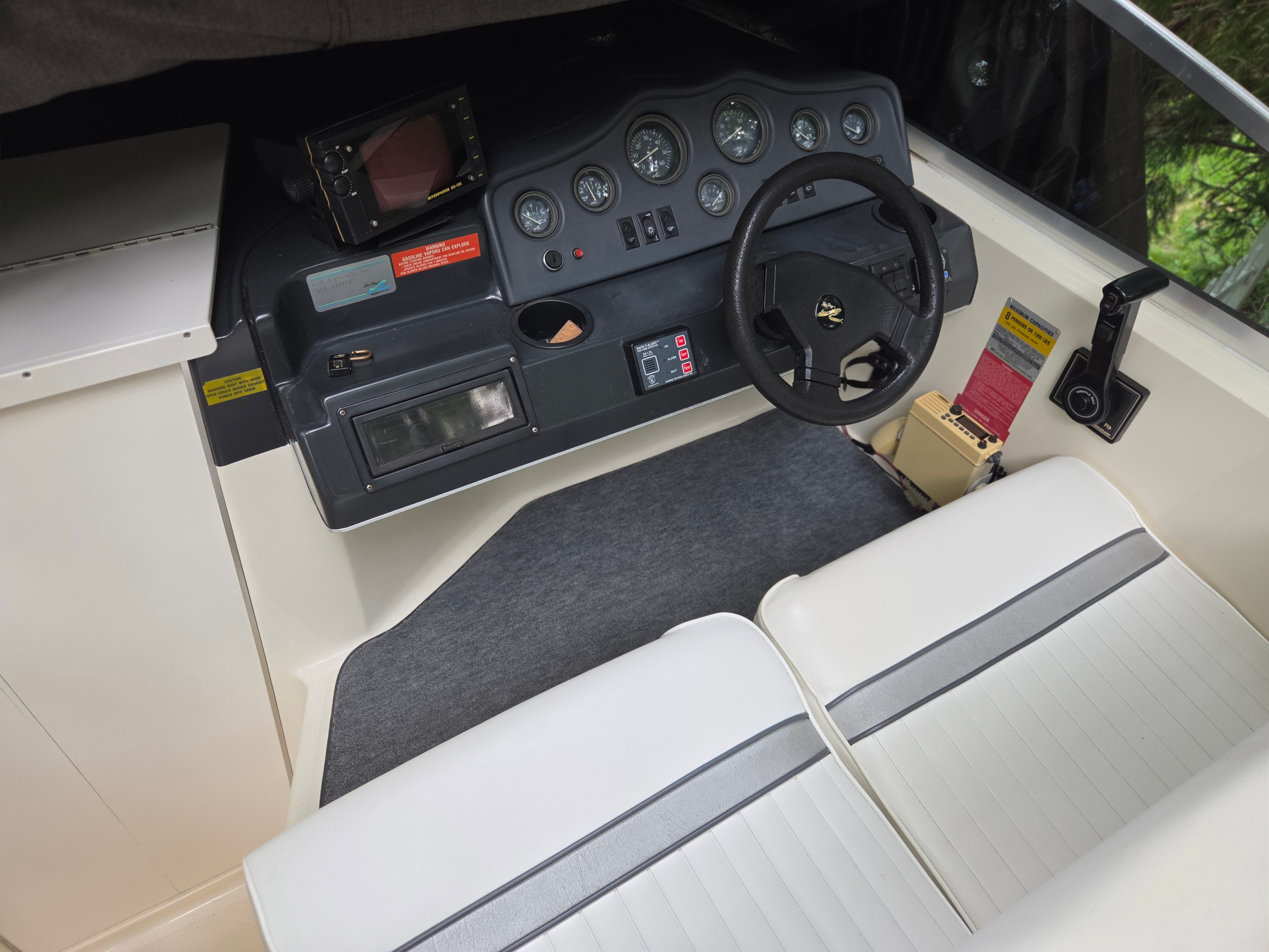 1992 Sea Ray 230 Sundancer - 5