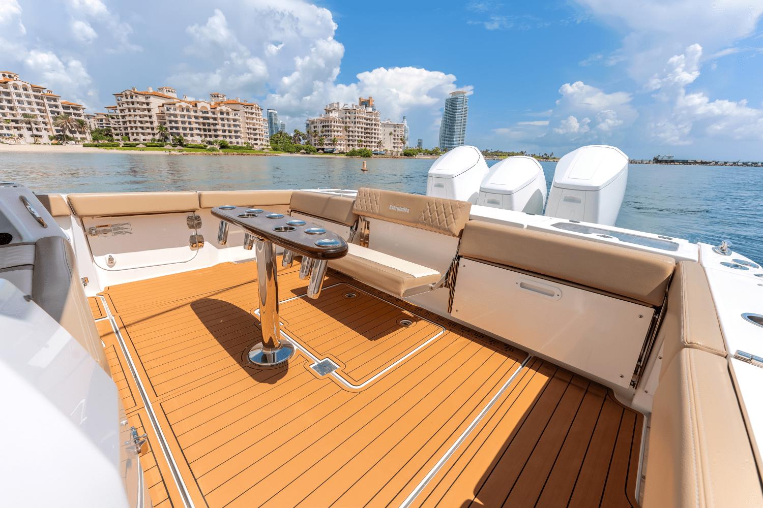 2023 Everglades 455 Center Console - 25