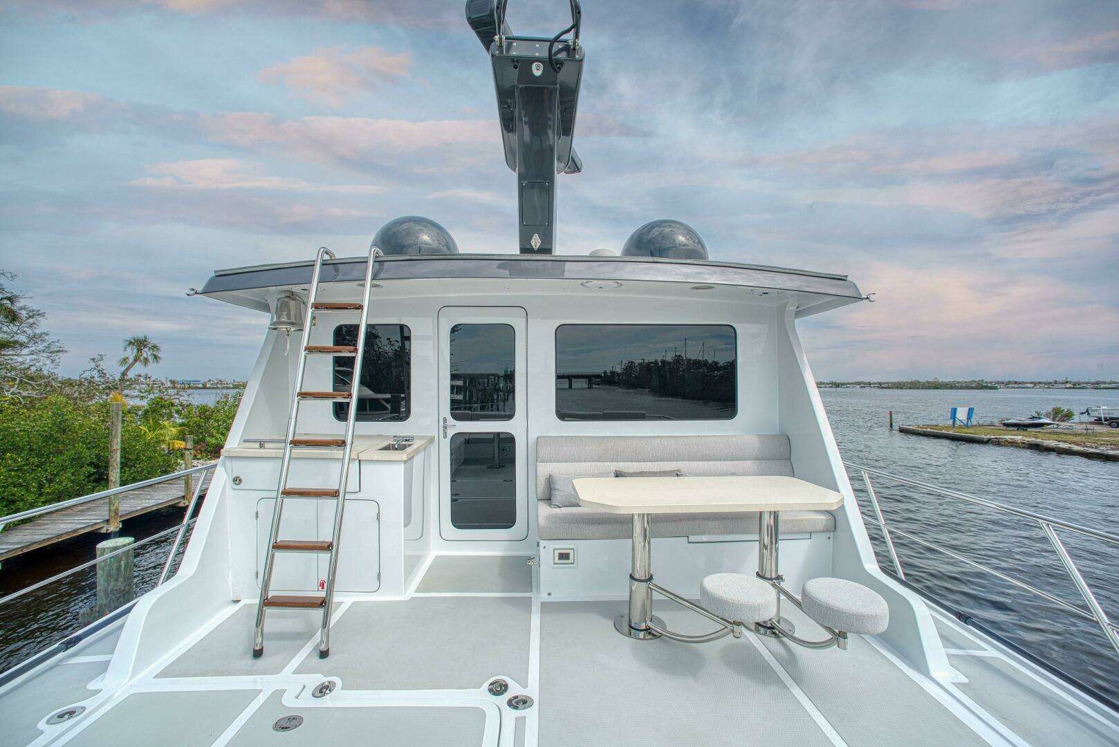 2023 Marlow Explorer 70E-CB - Image 5