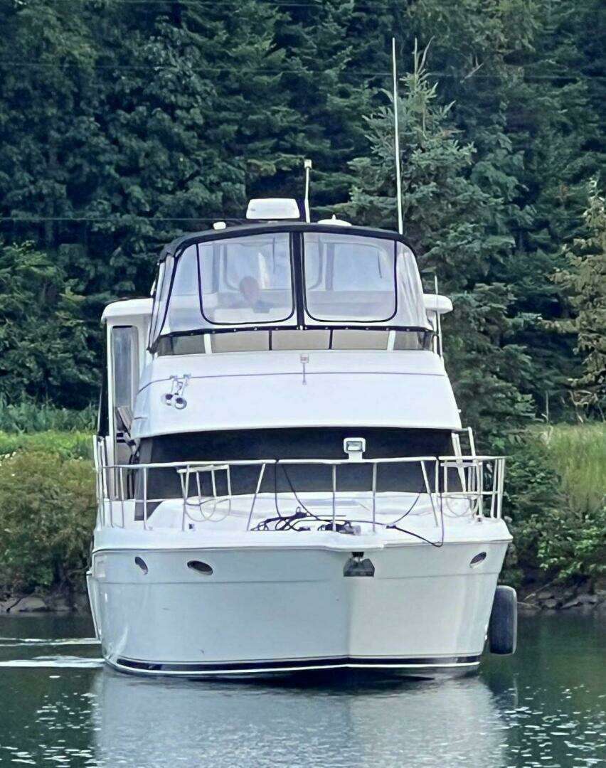 1998 Carver 355 Aft Cabin - Image 7