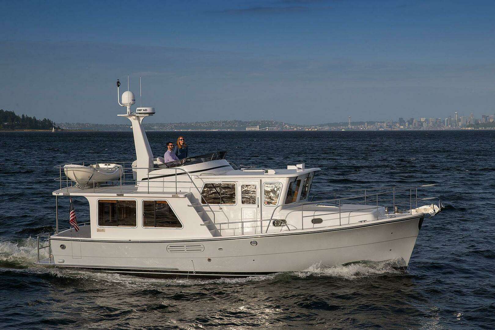 2026 Helmsman Trawlers 38E Pilothouse - Image 3