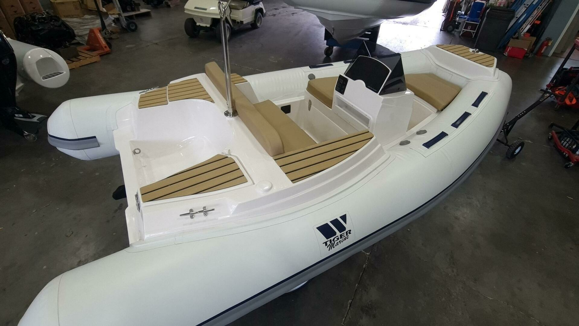 2023 Tiger Marine 370 Protender - Image 10
