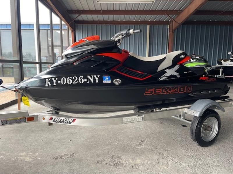 2010 Sea-Doo RXP-X 255 - 21