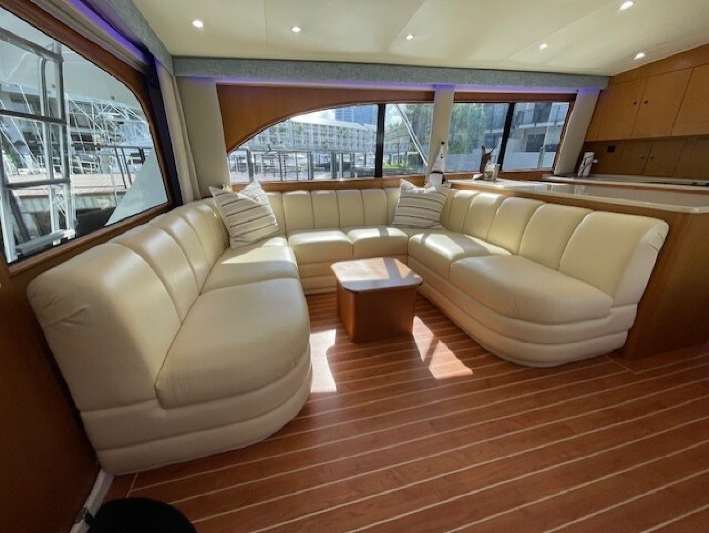 2003 Post Sportfish - Image 37