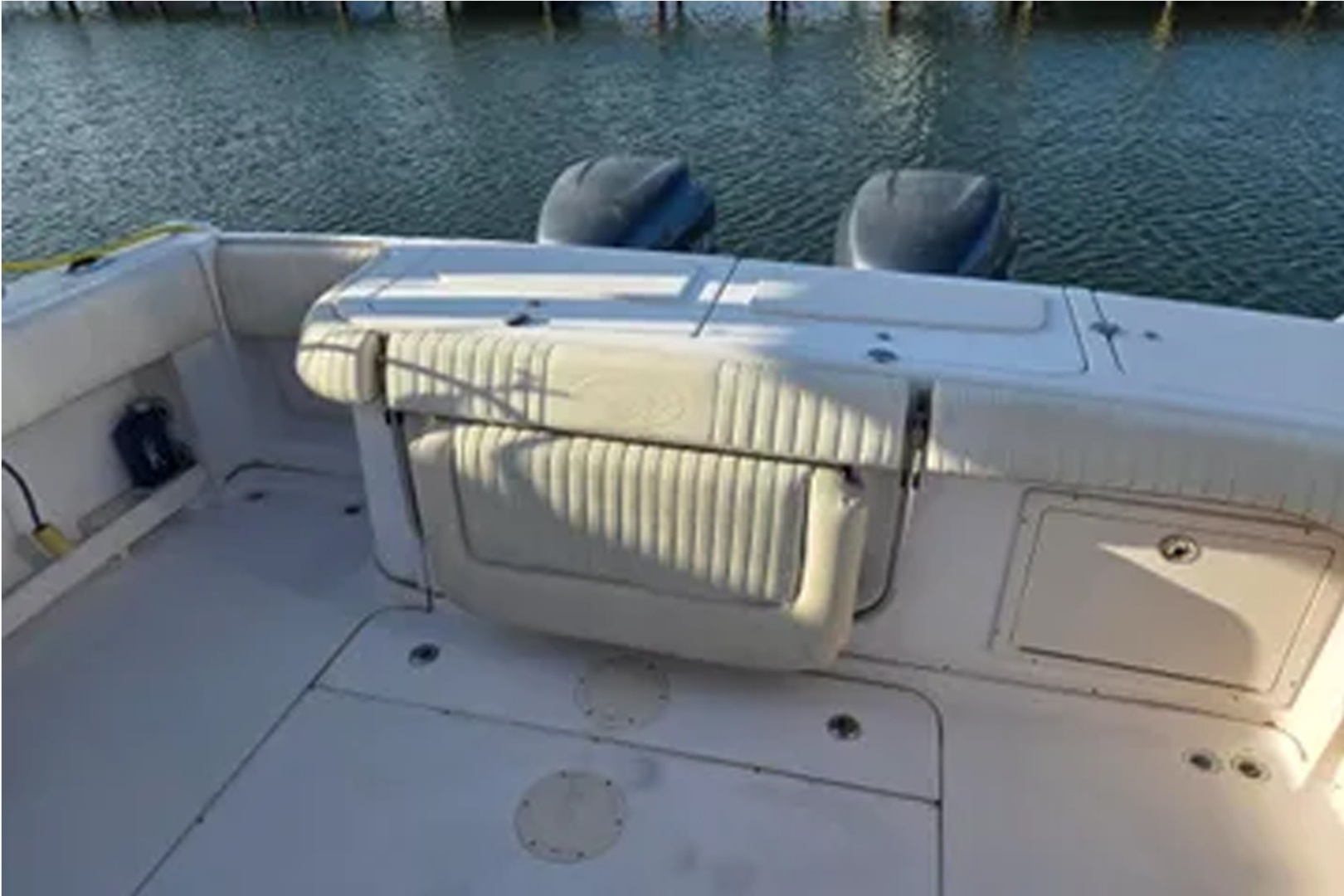 2004 Grady-White Express 330 - Image 39