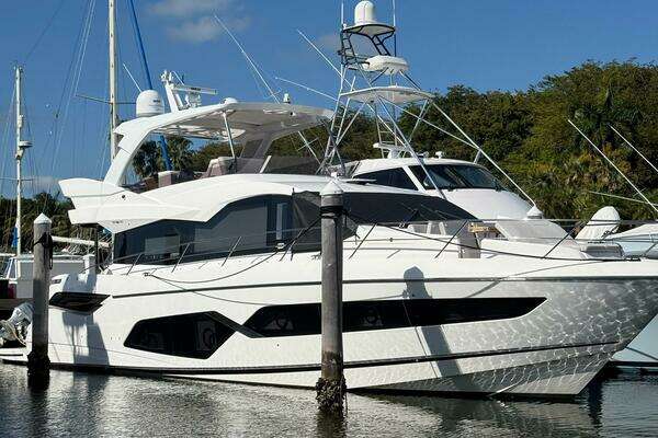 2022 Sunseeker Manhattan 68