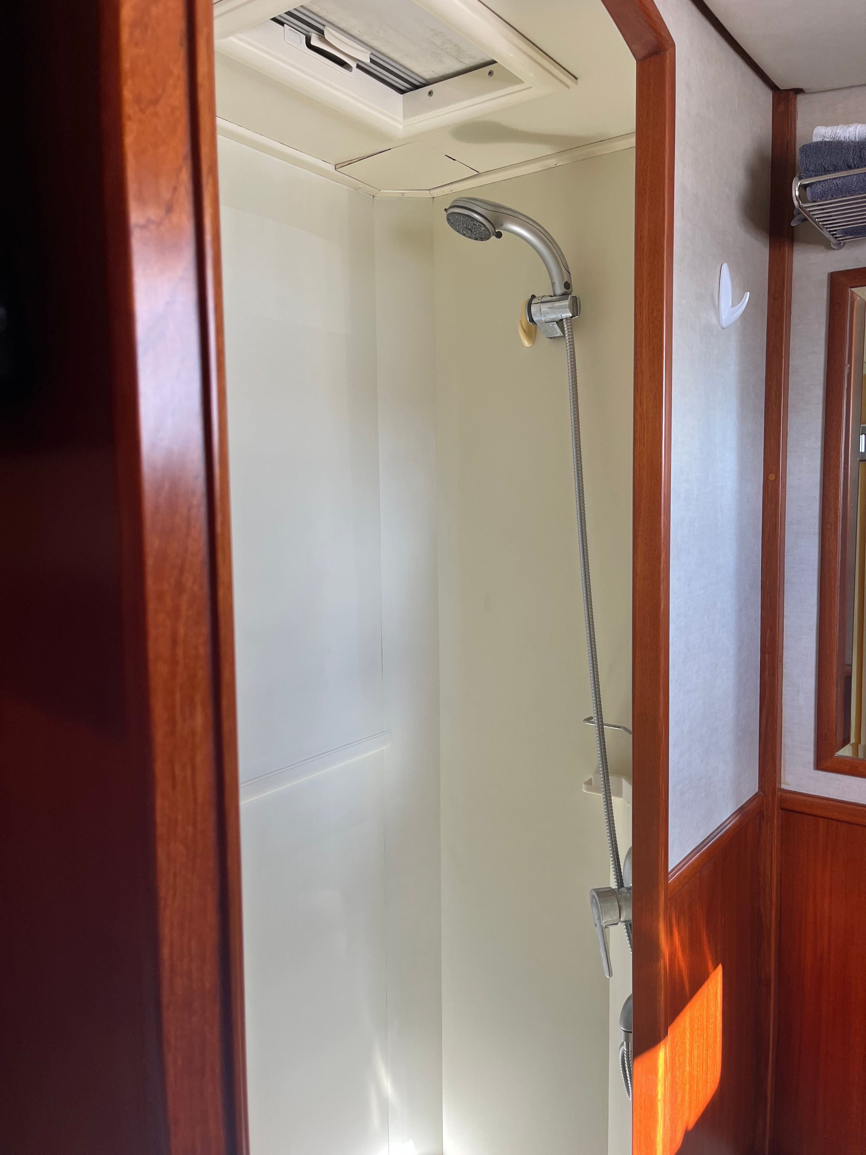 2007 Grand Banks 47 Heritage CL - 56