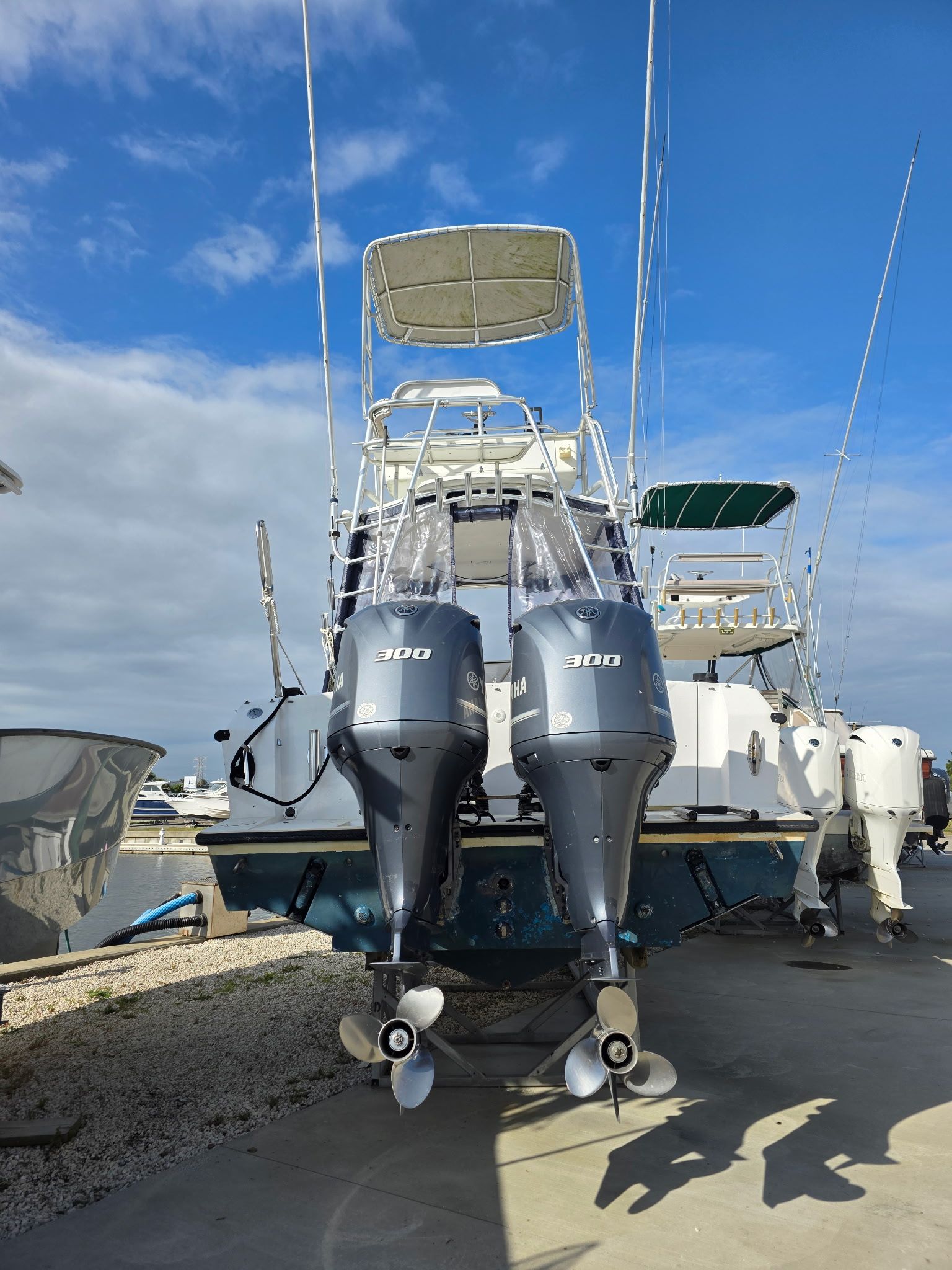 2005 Contender 35SC Express - 3