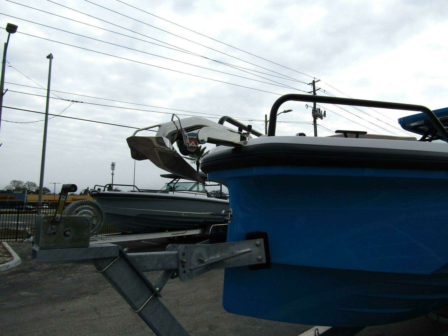 2024 Axopar 37 Sun Top - Image 7