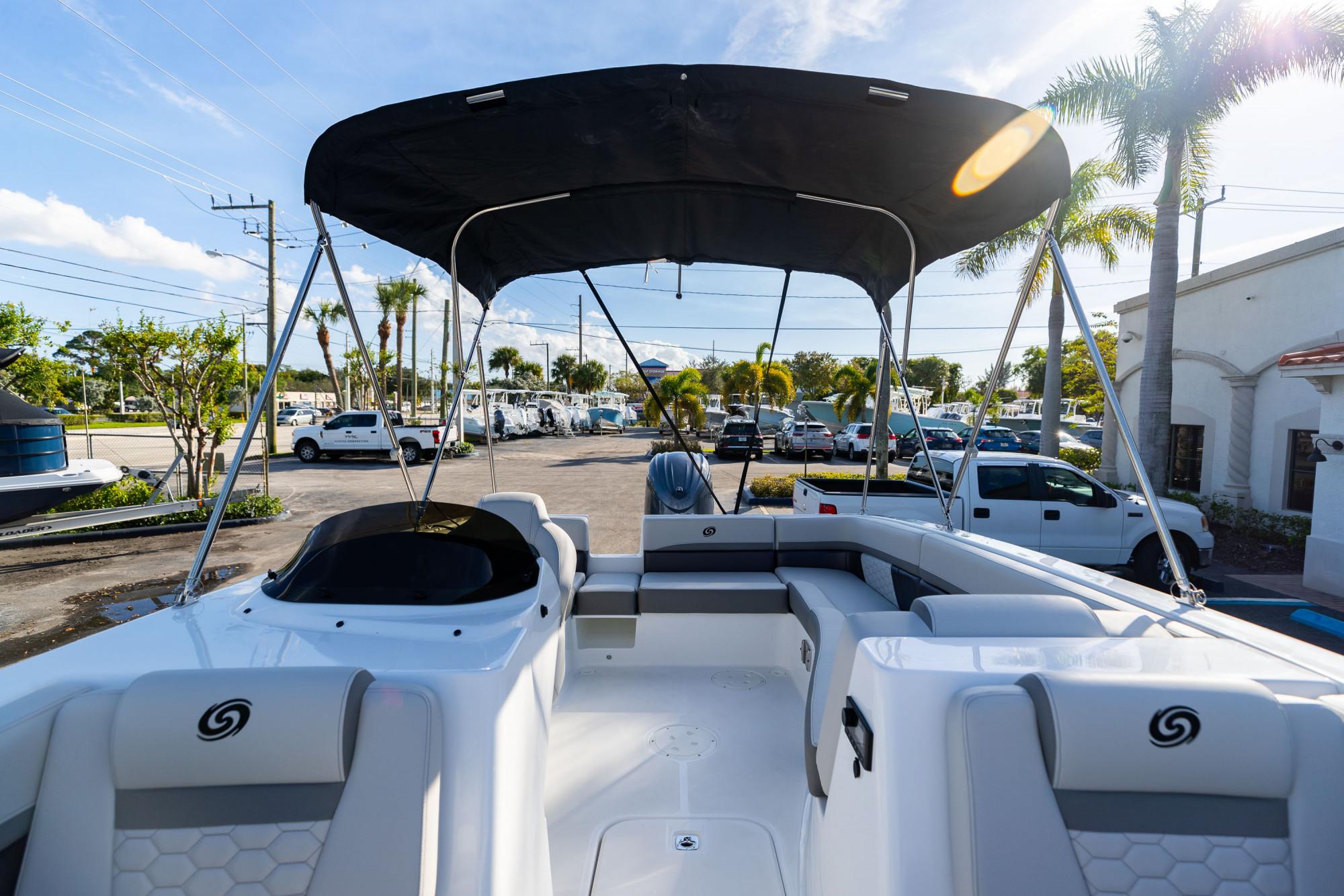 2024 Hurricane SunDeck Sport 192 RL OB - 29