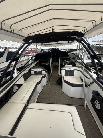 2019 Monterey 258SS Super Sport - 9